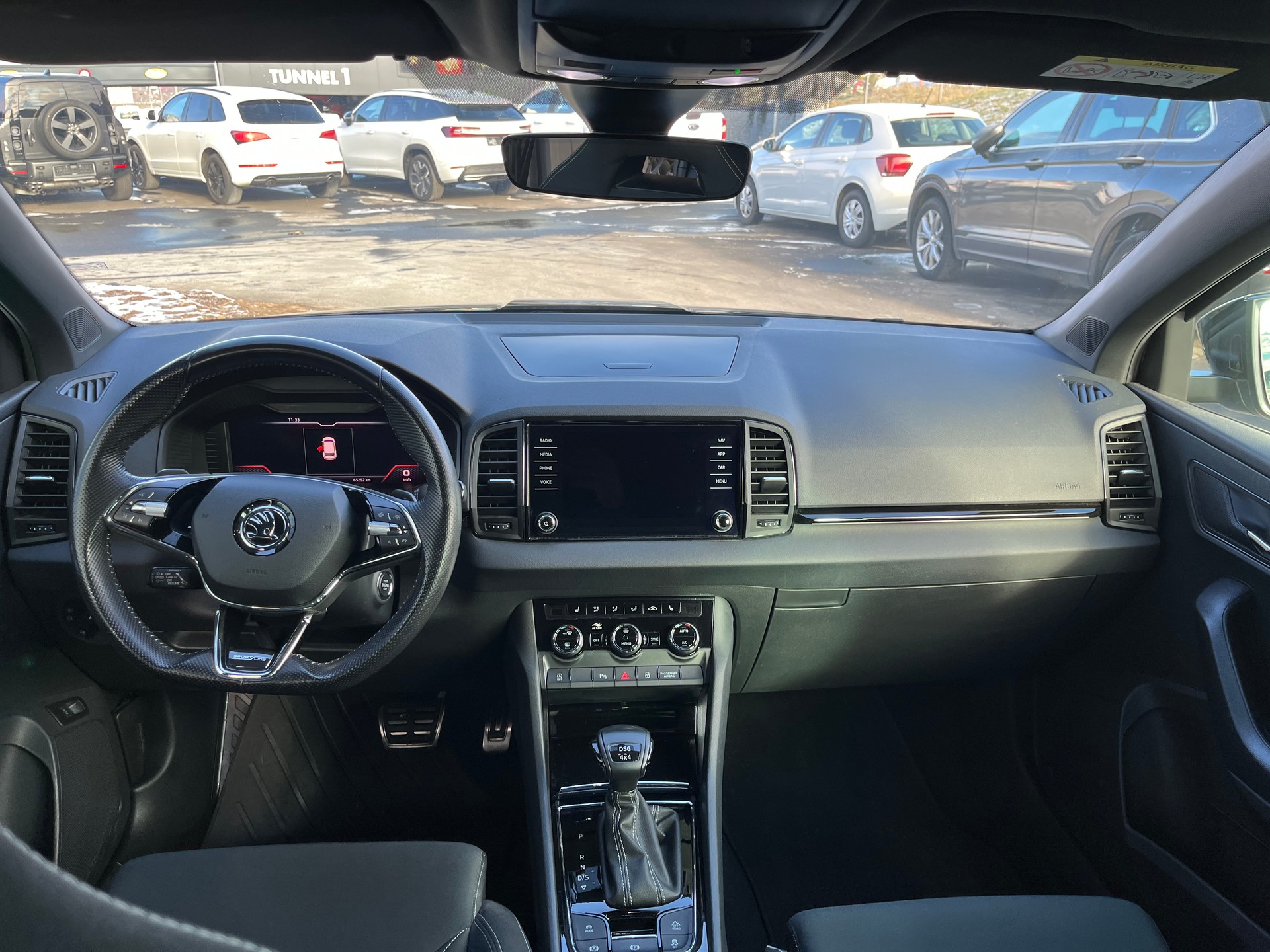 SKODA Karoq 2.0 TSI SportLine 4x4 DSG-image-7