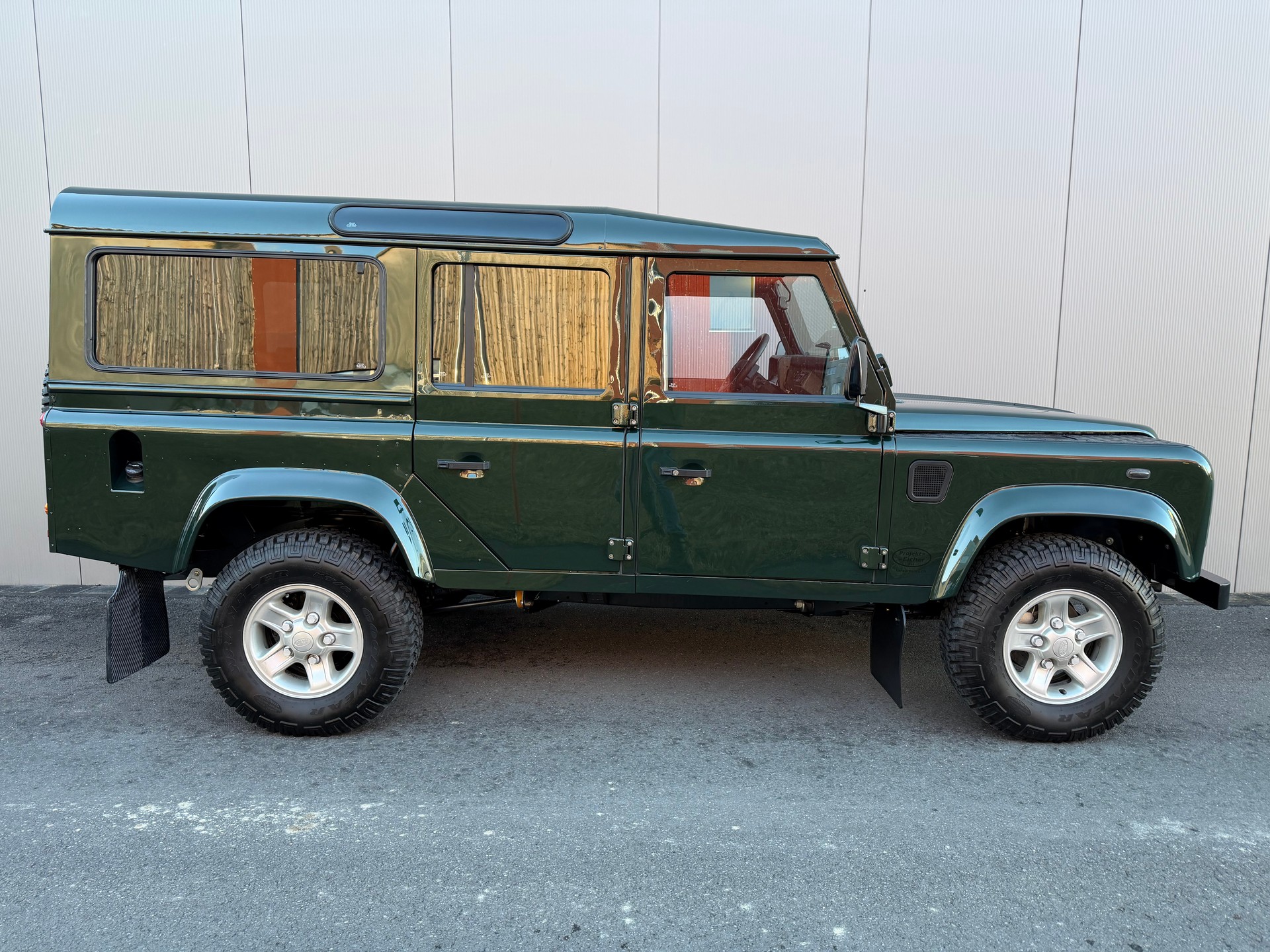 LAND ROVER Defender 110 TD5 EPSOM verzinkt-image-4