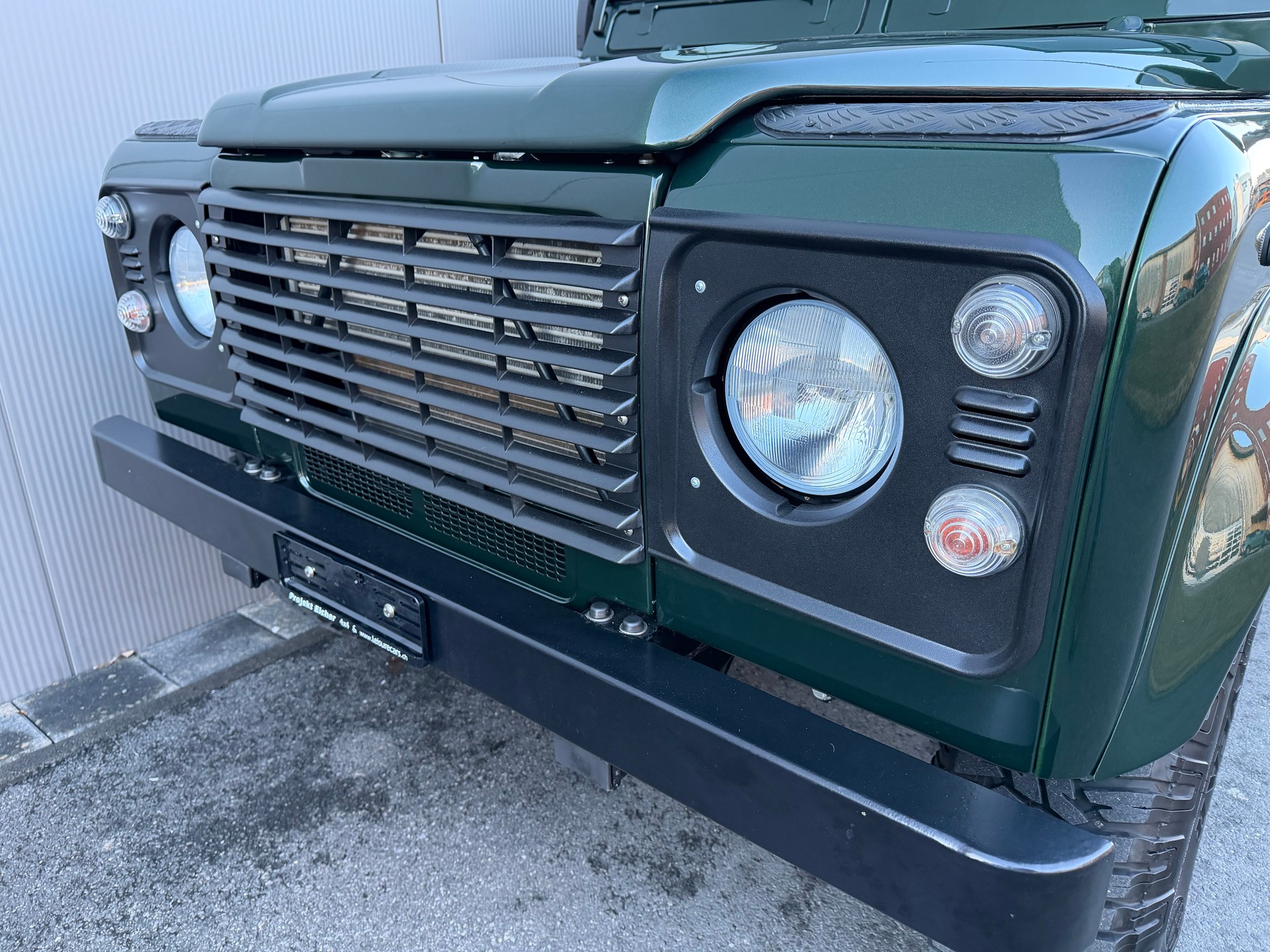 LAND ROVER Defender 110 TD5 EPSOM verzinkt-image-21