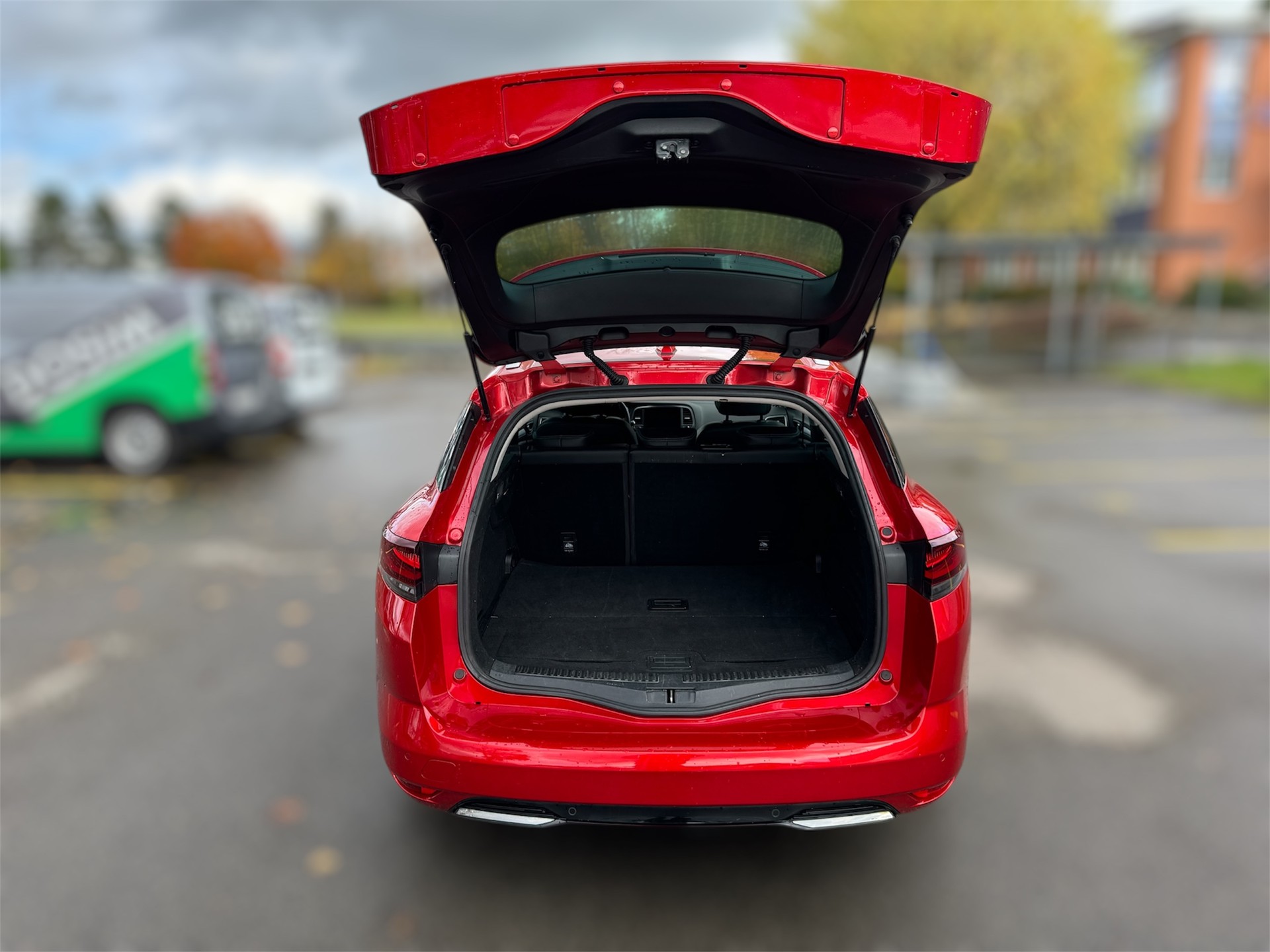 RENAULT Mégane Grandtour 1.5 dCi Business EDC-image-5