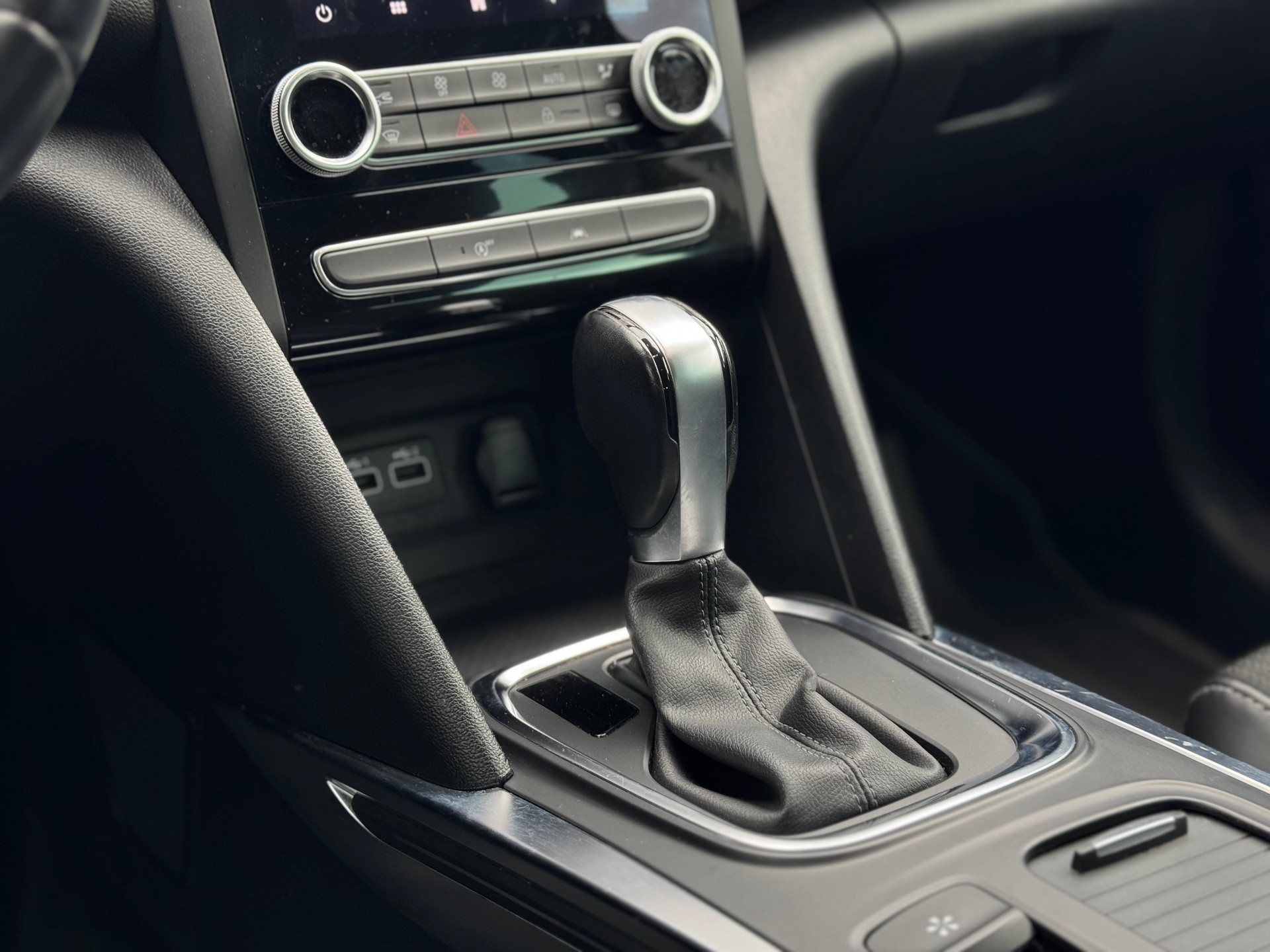 RENAULT Mégane Grandtour 1.5 dCi Business EDC-image-12