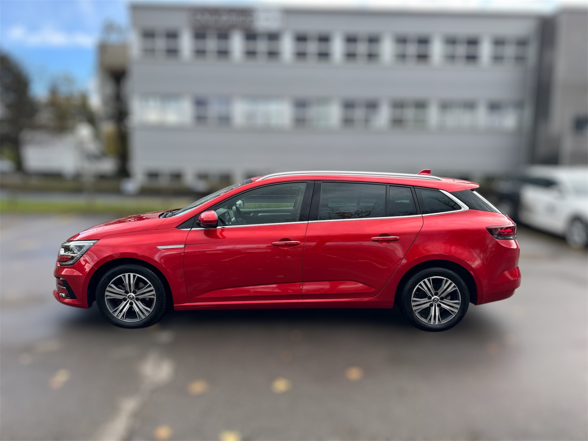 RENAULT Mégane Grandtour 1.5 dCi Business EDC-image-7