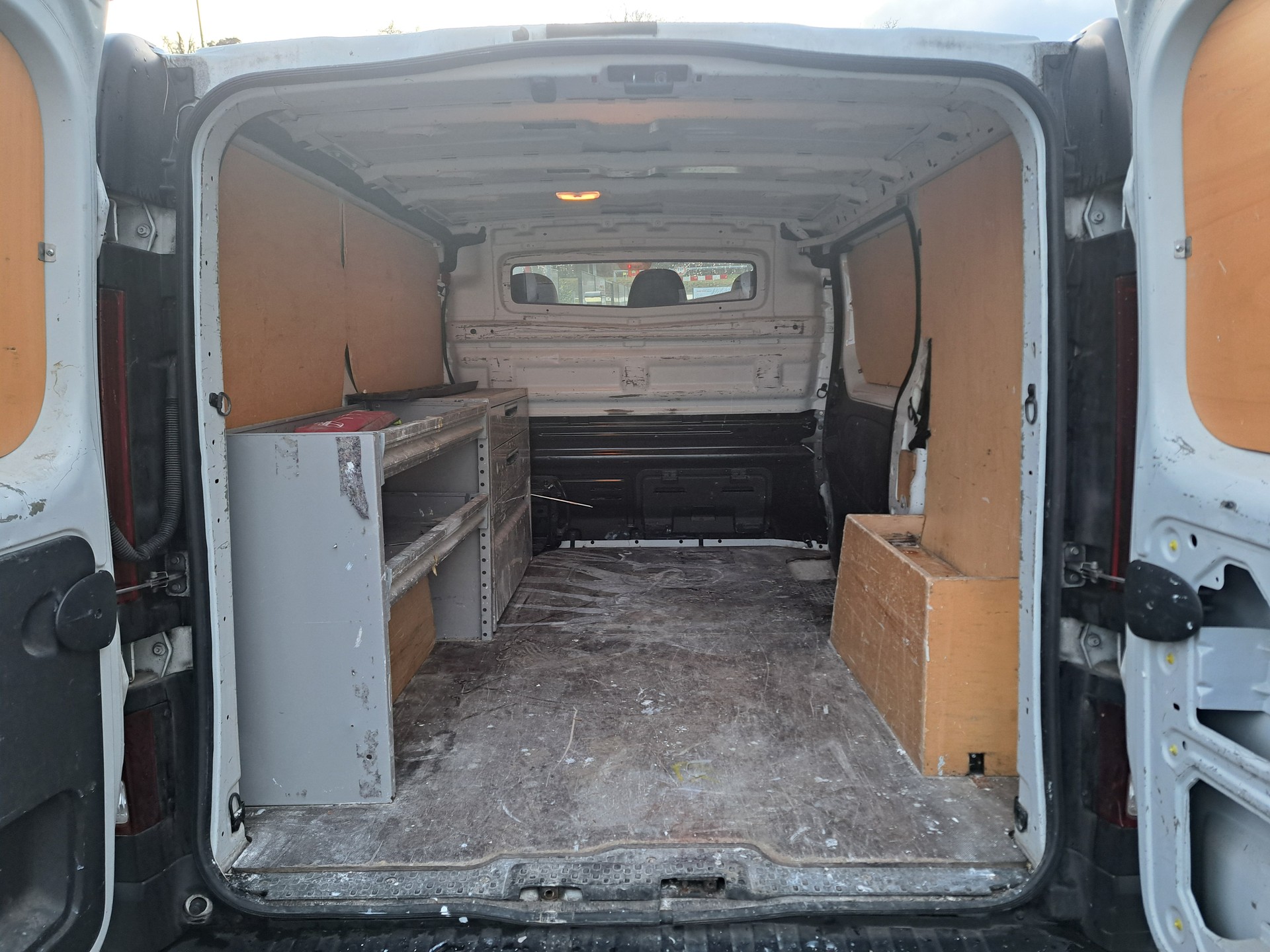RENAULT Trafic 1.6 dCi 90 2.9t Business L1H1-image-6