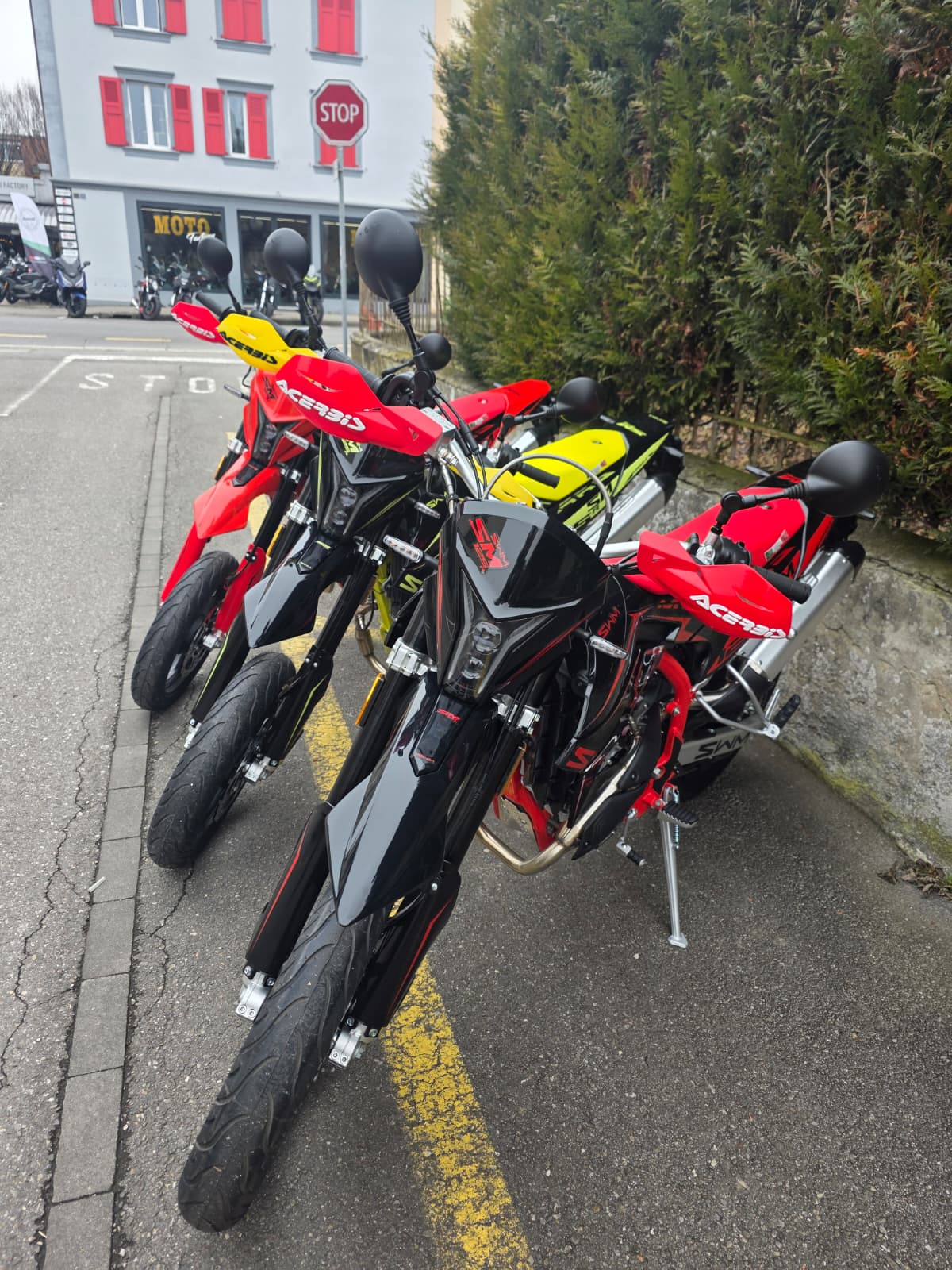SWM SM 125R MY25-image-9