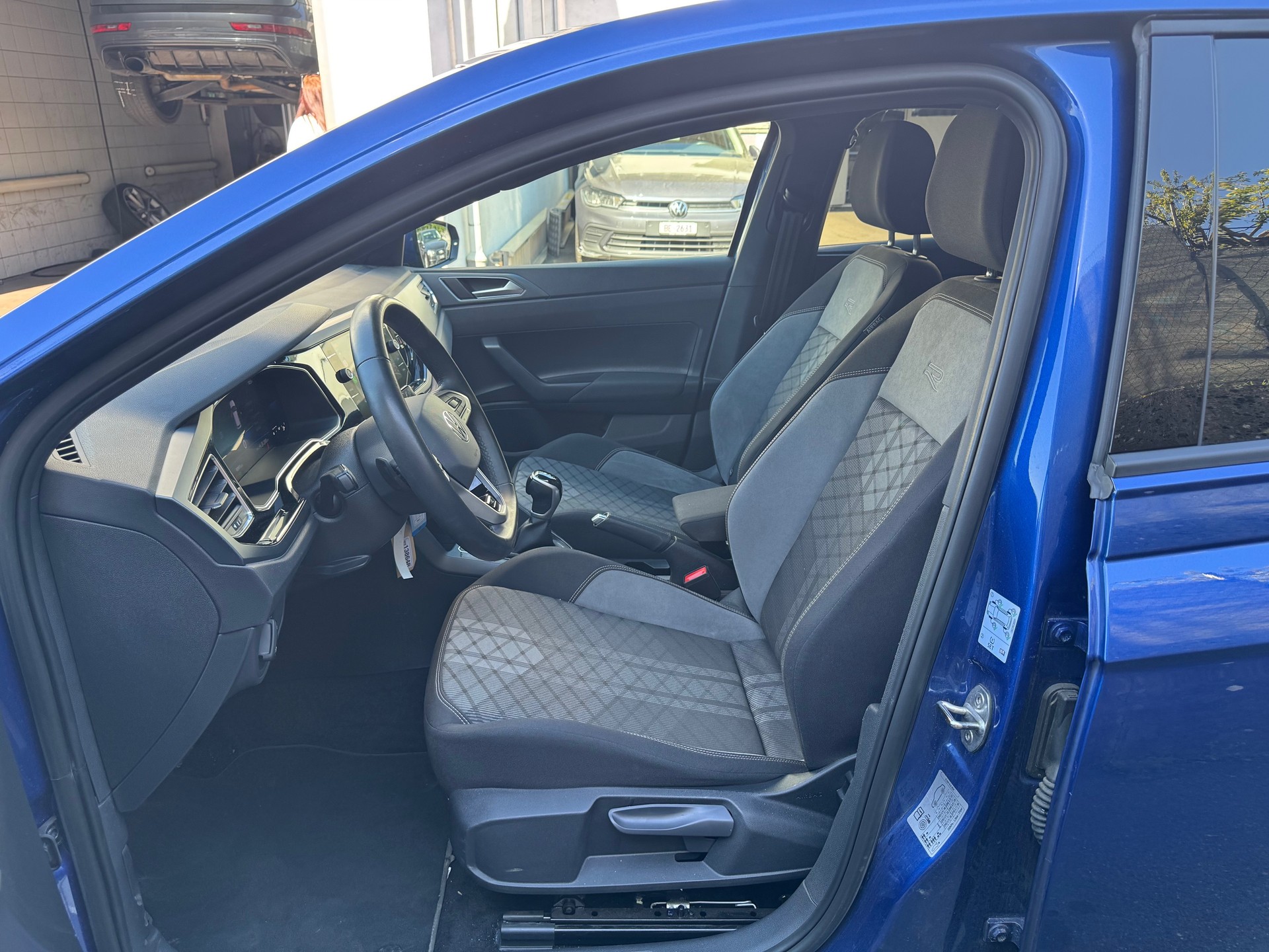 VW Polo 1.0 TSI R-Line DSG-image-27