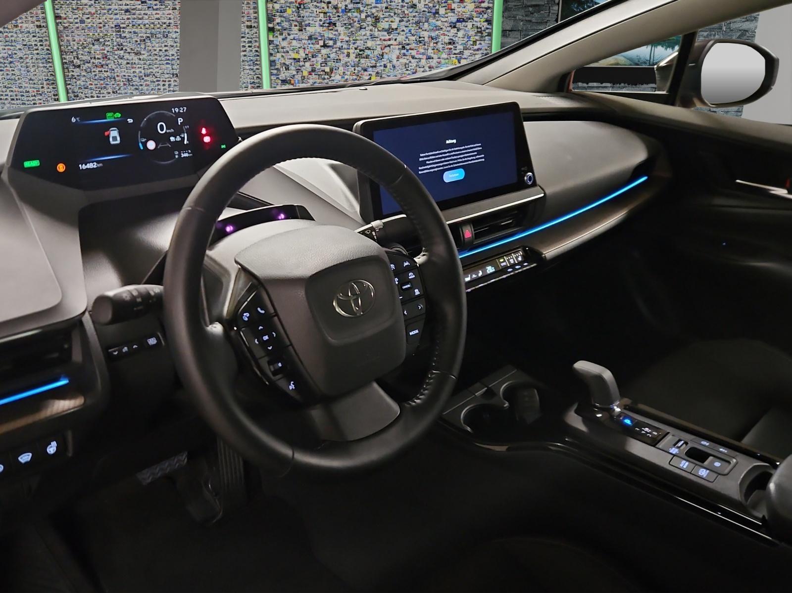 TOYOTA Prius 2.0 Plug-In-Hybrid Premium-image-6