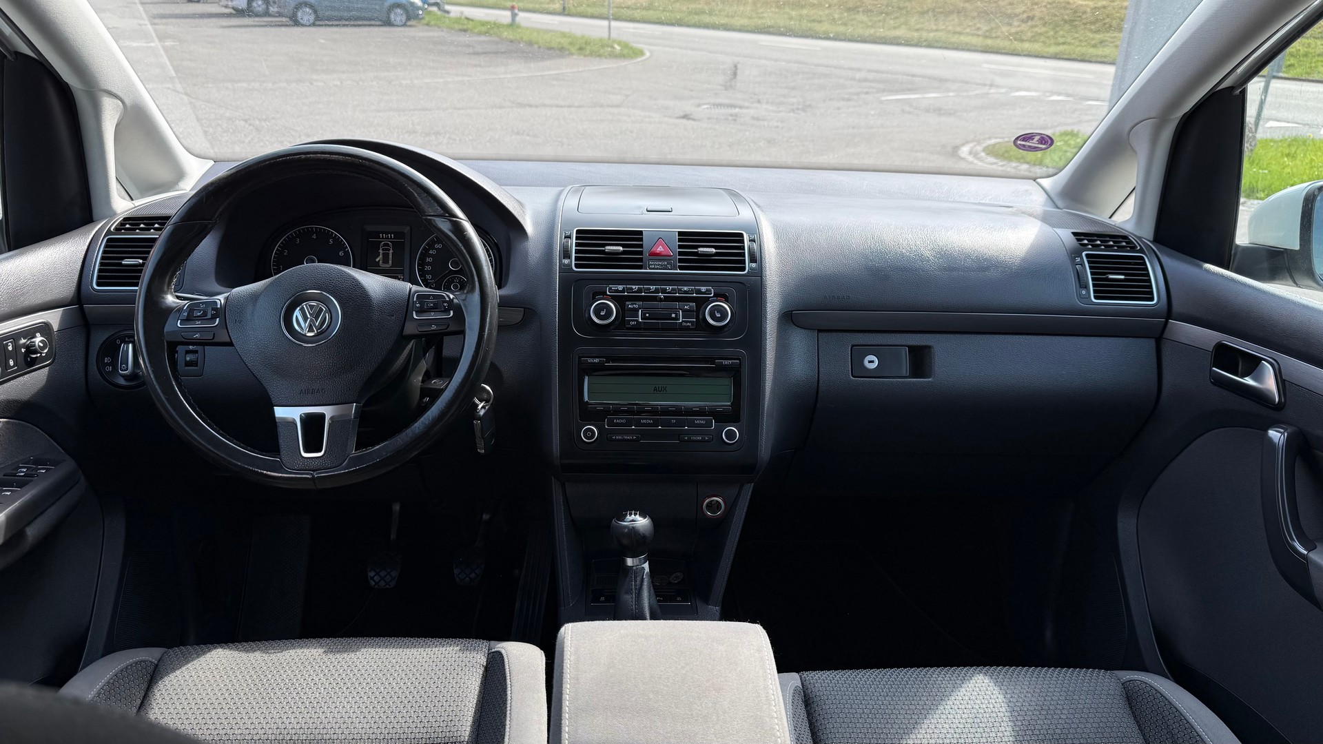 VW Touran 1.4 TSI Trendline-image-7