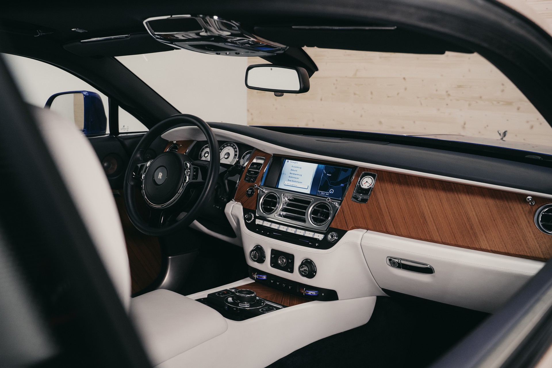 ROLLS-ROYCE Wraith 6.6 V12-image-10