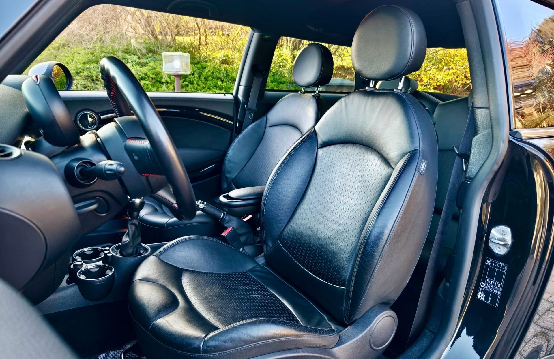 MINI JCW John Cooper Works-image-6
