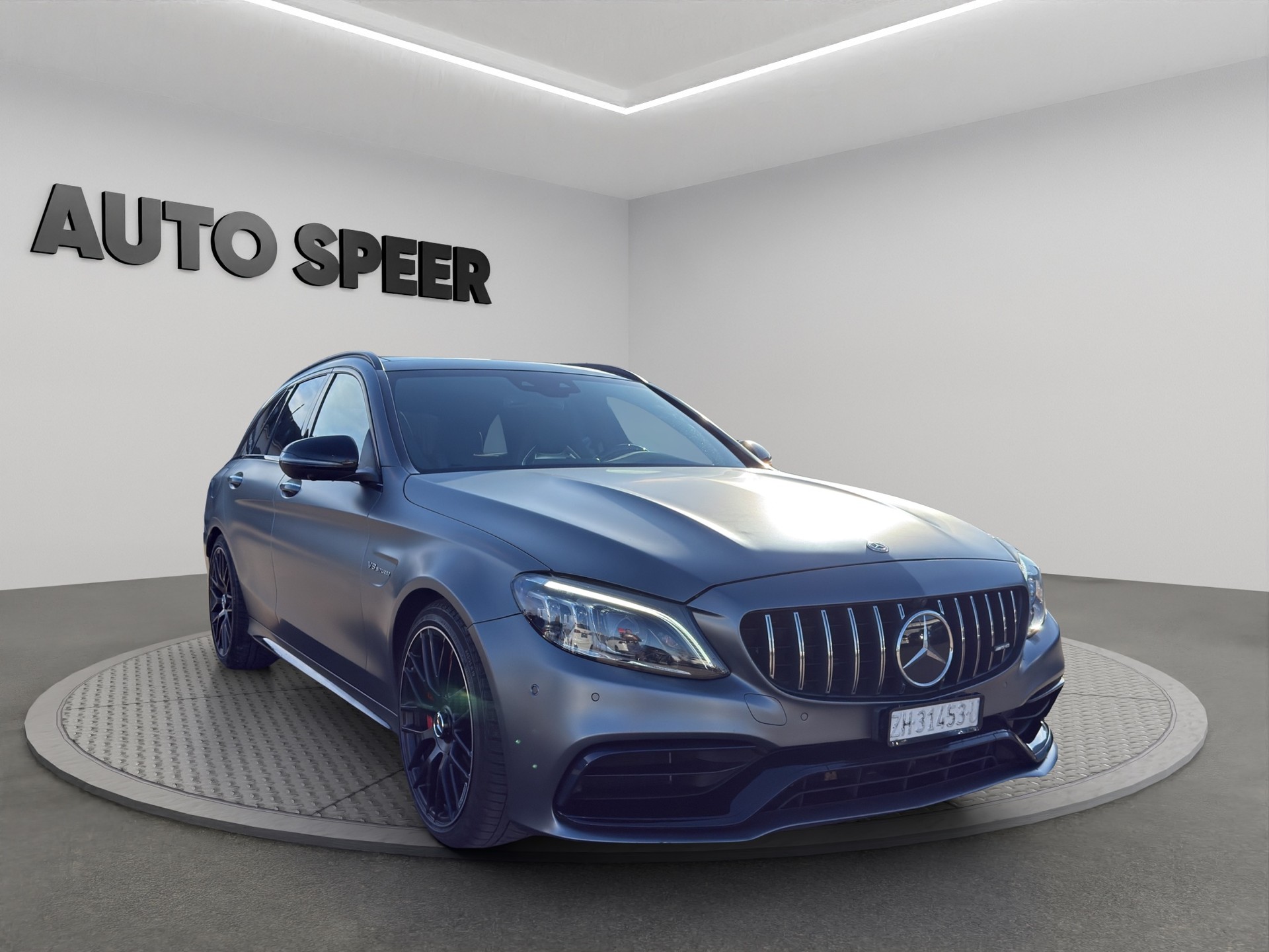 MERCEDES-BENZ C 63 S AMG-showroom-element-3