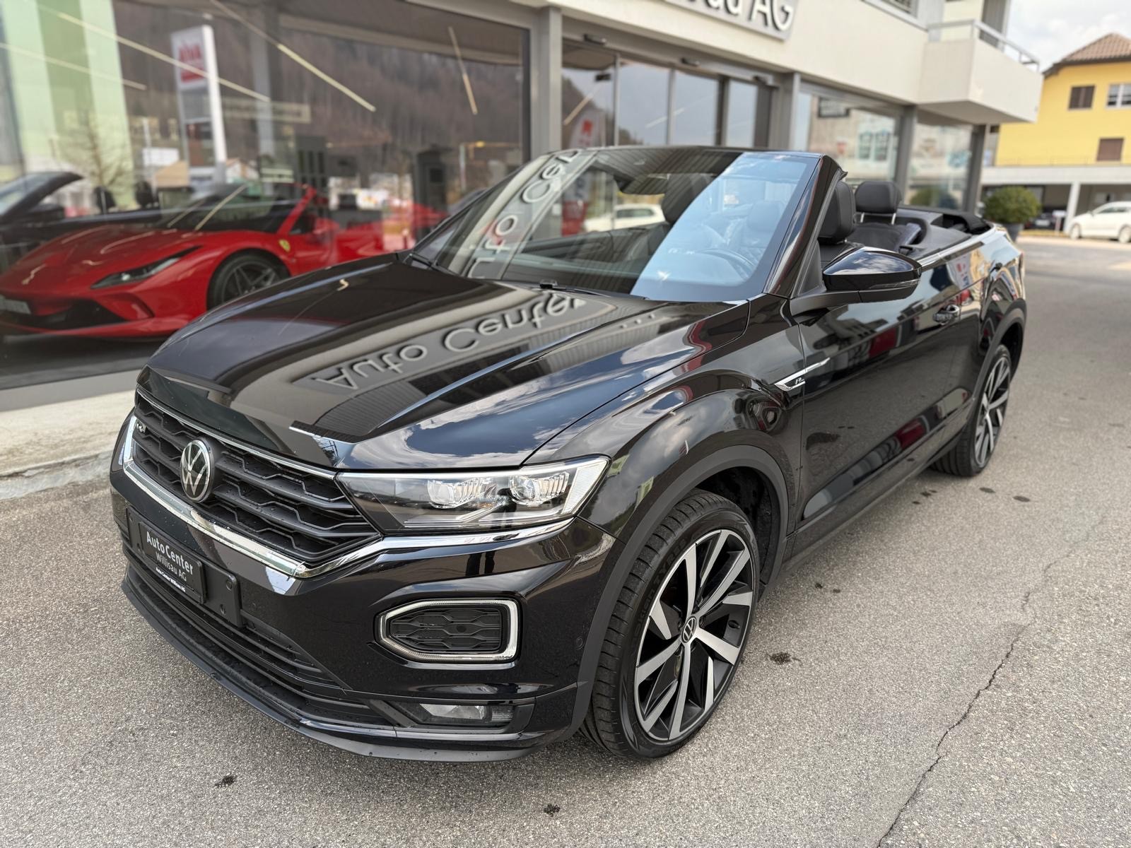VW T-Roc Cabriolet 1.5 TSI R-Line DSG-showroom-element-2