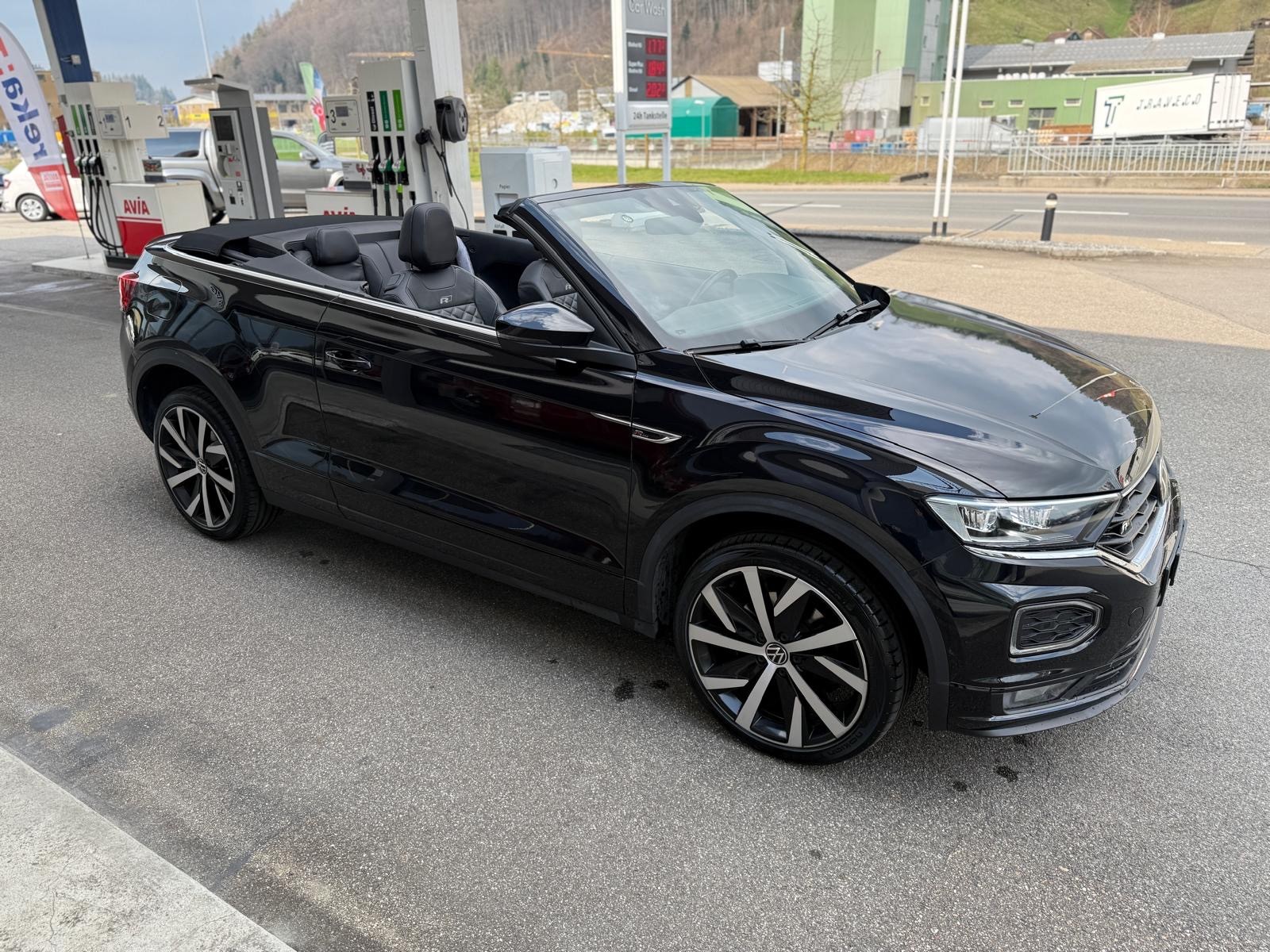 VW T-Roc Cabriolet 1.5 TSI R-Line DSG-image-4