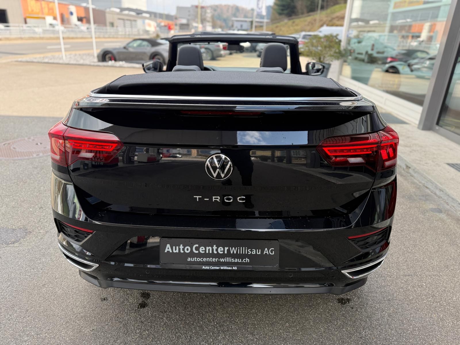 VW T-Roc Cabriolet 1.5 TSI R-Line DSG-image-10