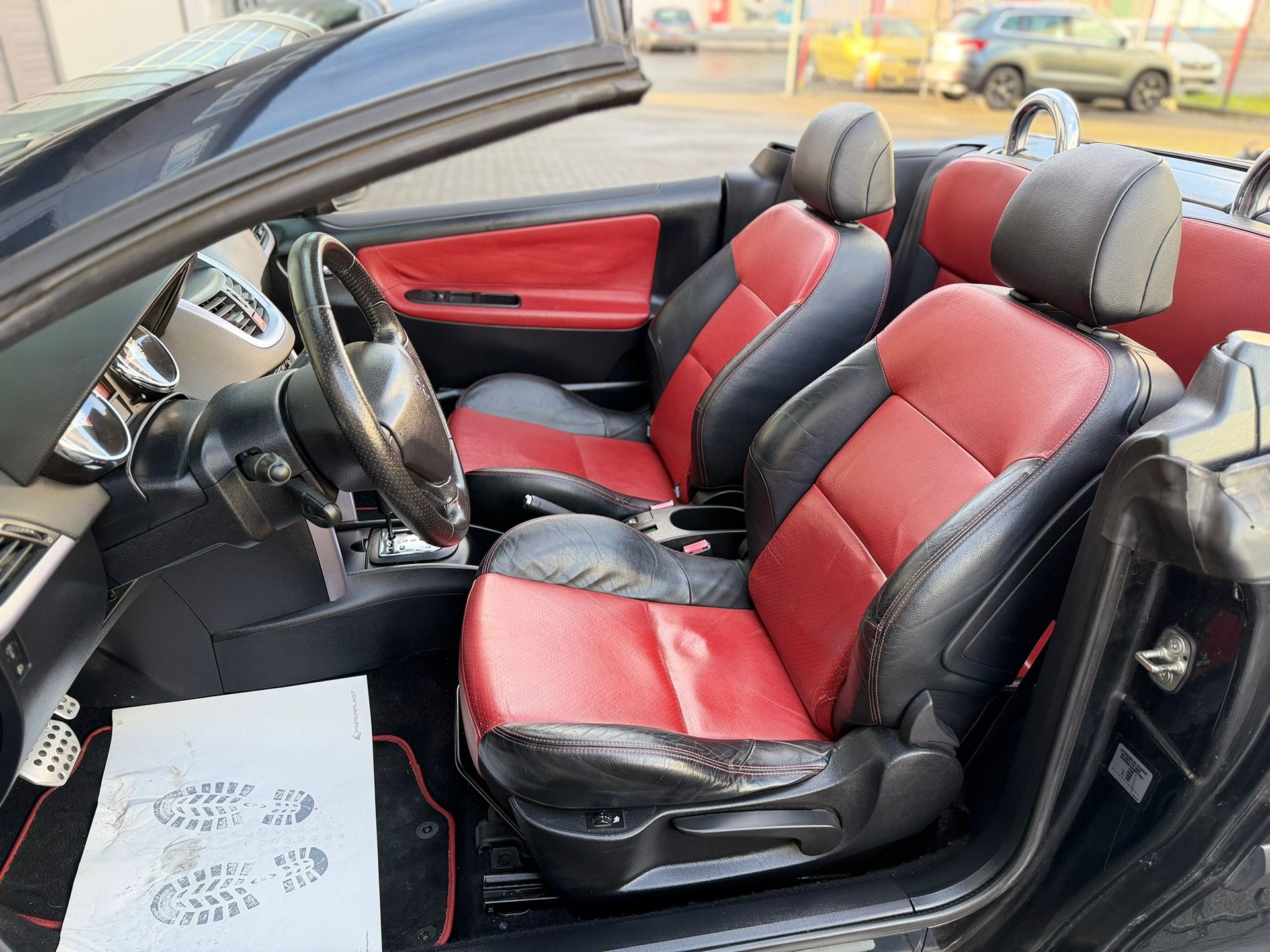 PEUGEOT 207 CC 1.6 16V Sport Automatic-image-8