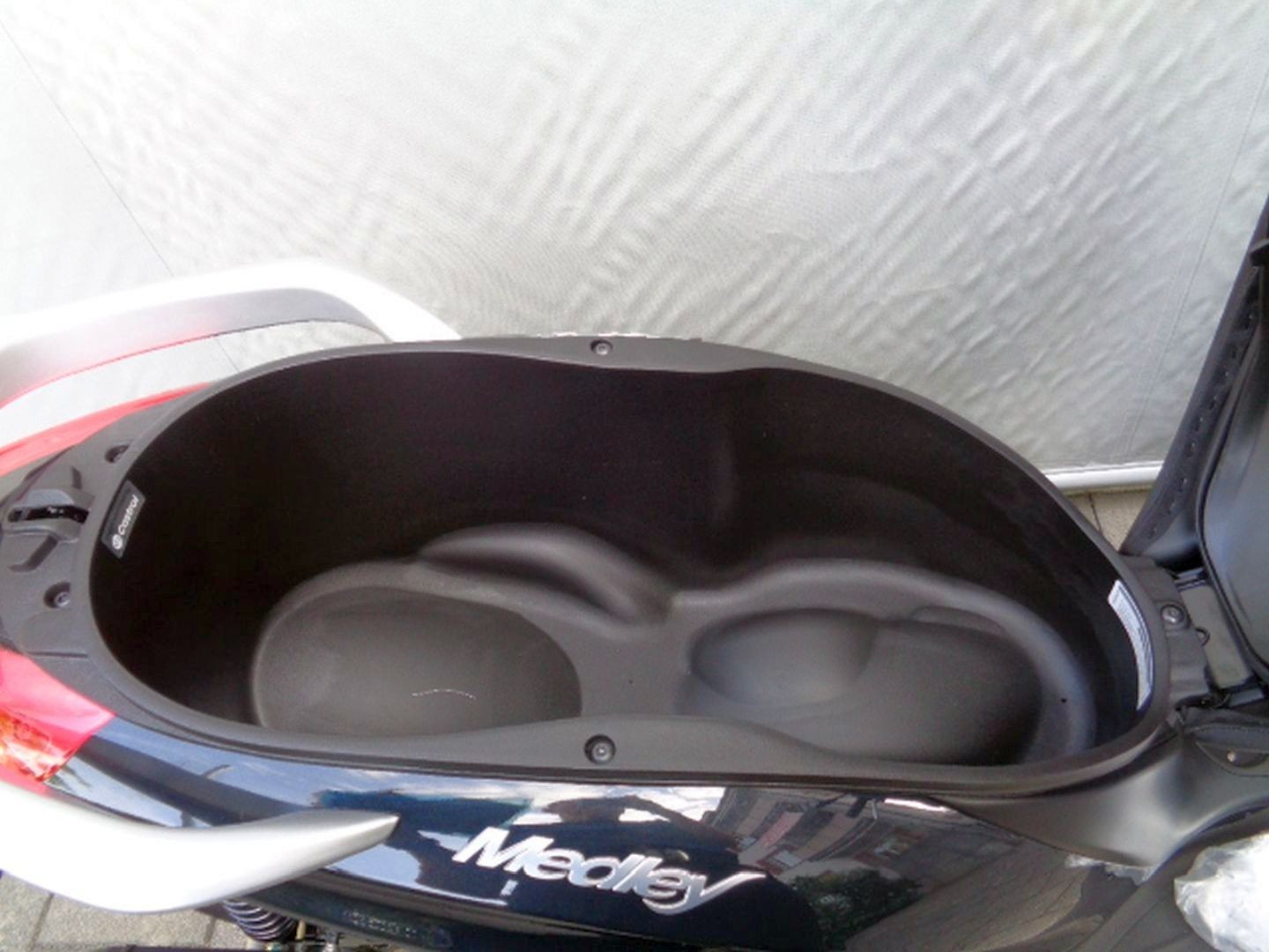 PIAGGIO MEDLEY 125 ABS E5-image-9