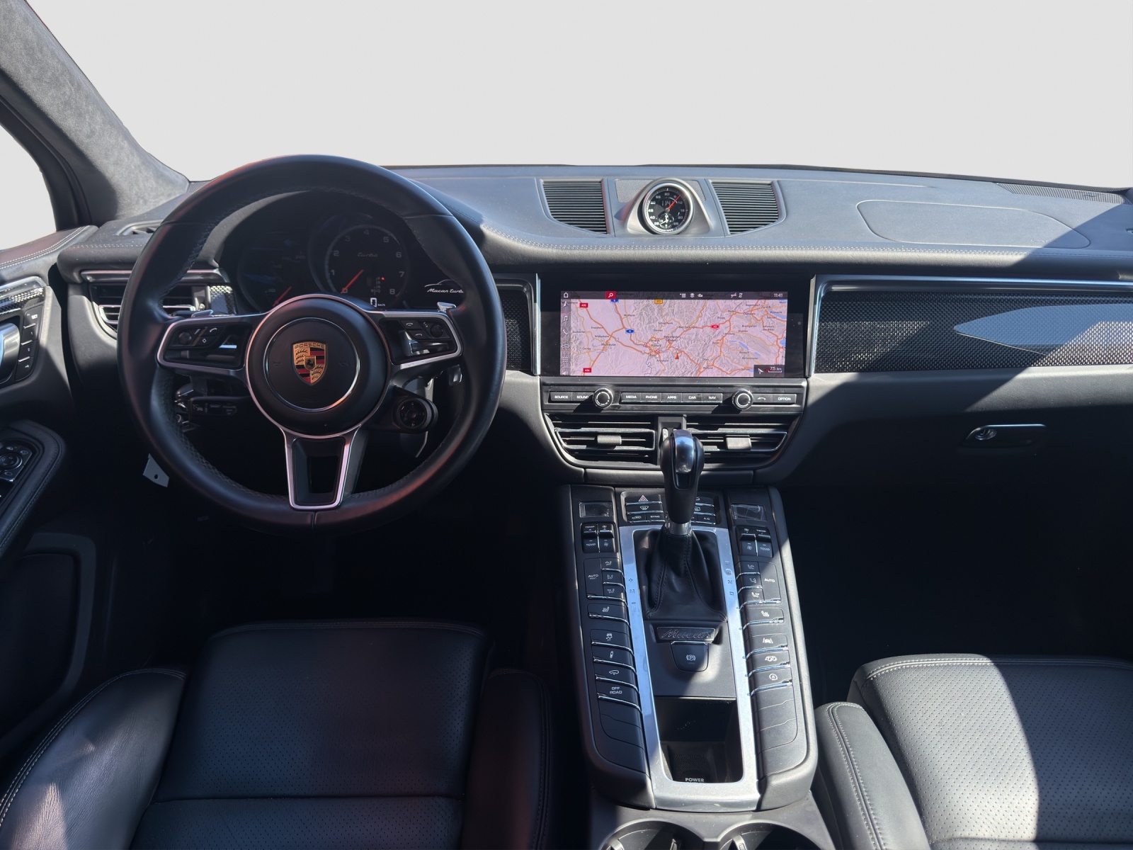 PORSCHE Macan Turbo PDK-image-10