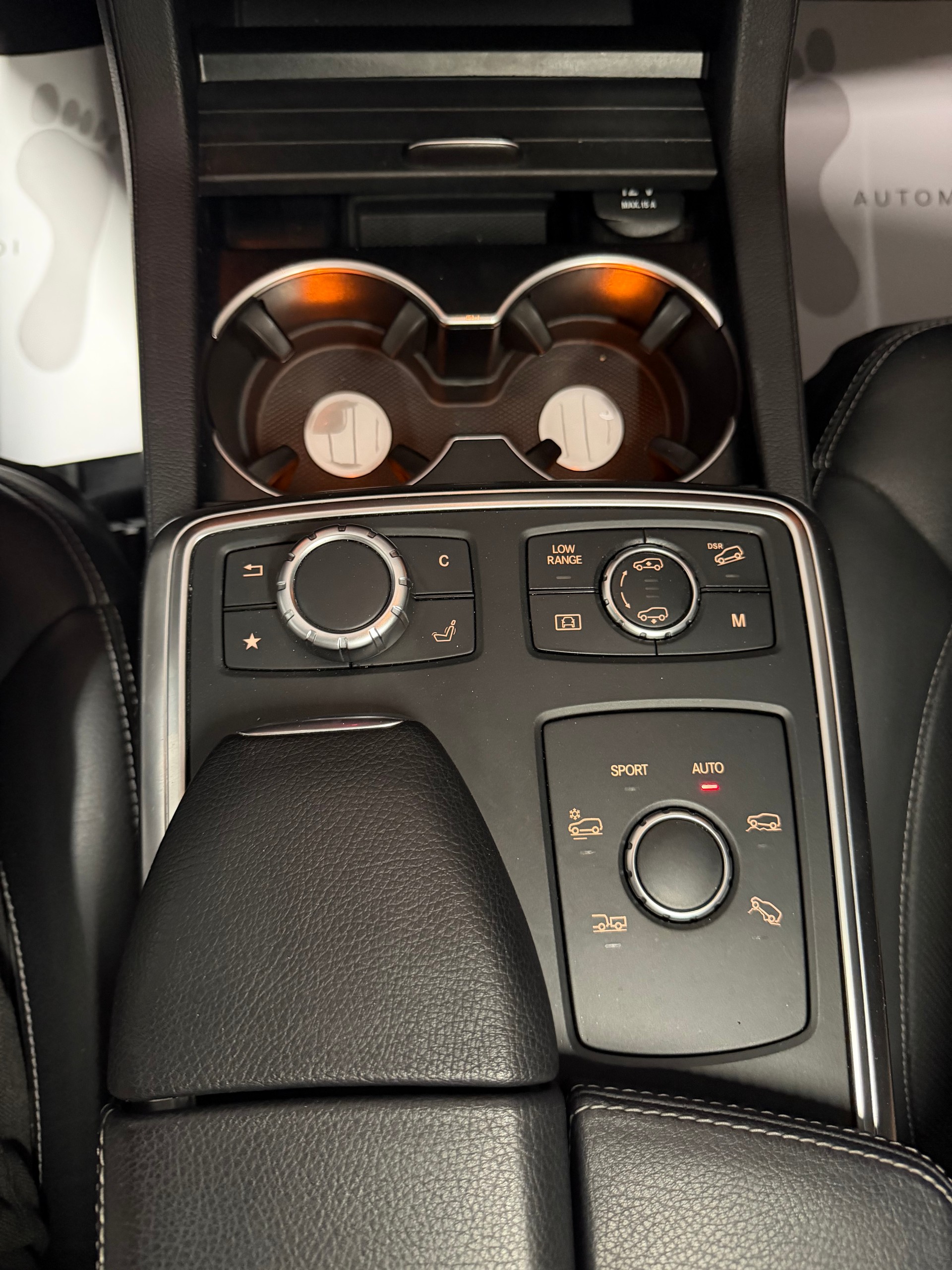 MERCEDES-BENZ GL 350 BlueTEC 4Matic 7G-TRONIC-image-21