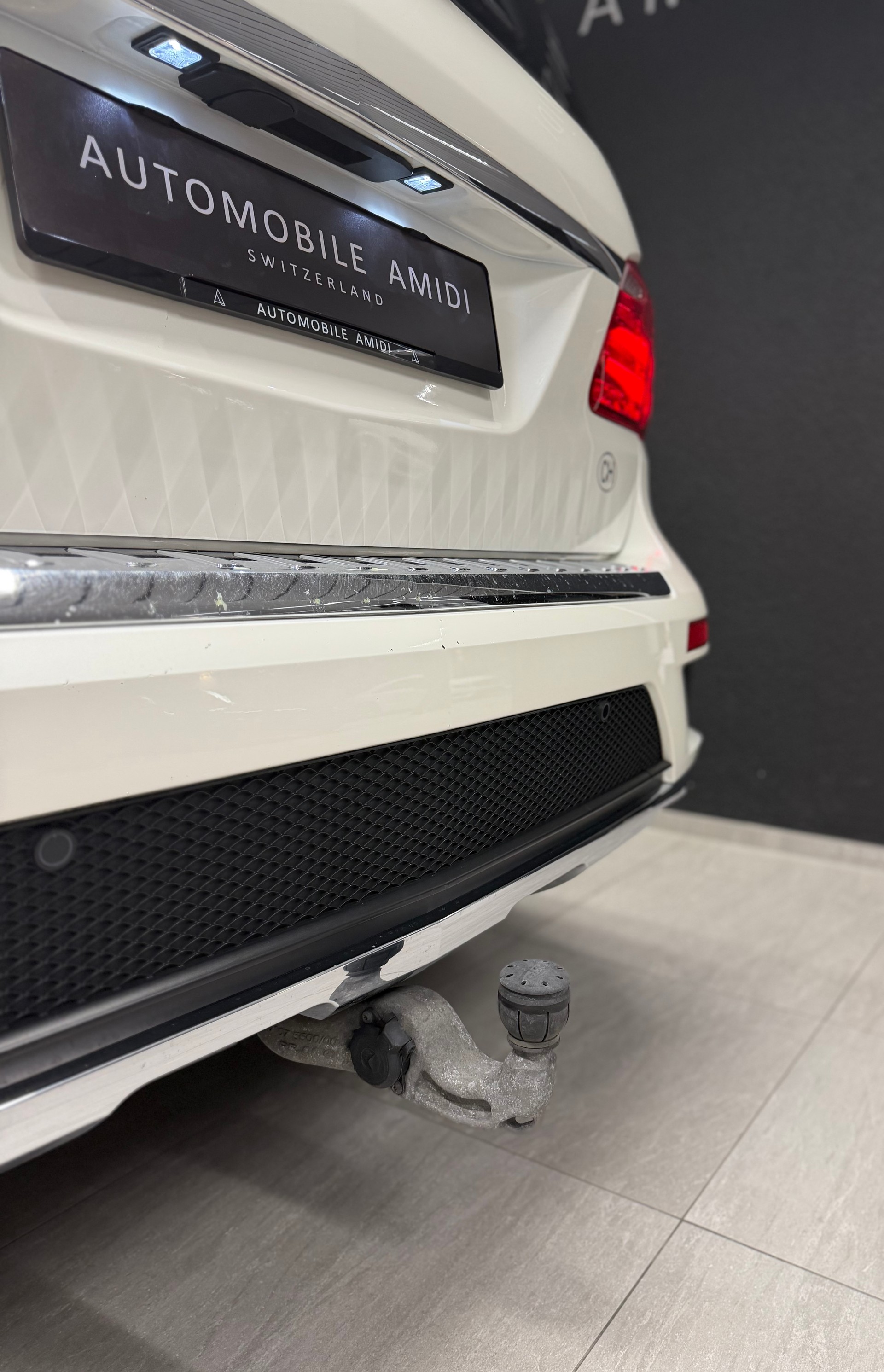 MERCEDES-BENZ GL 350 BlueTEC 4Matic 7G-TRONIC-image-5
