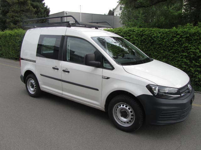 VW Caddy 1.2 TSI Entry BlueMotion Technology-image-1