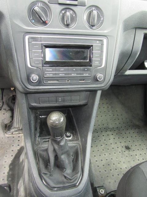 VW Caddy 1.2 TSI Entry BlueMotion Technology-image-5