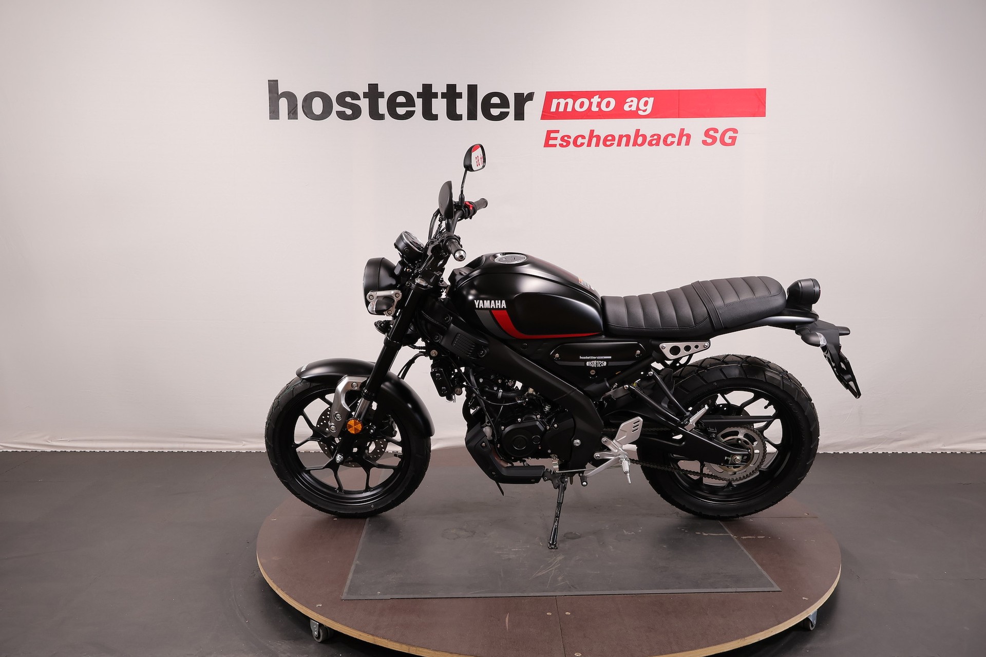 YAMAHA XSR 125-image-2