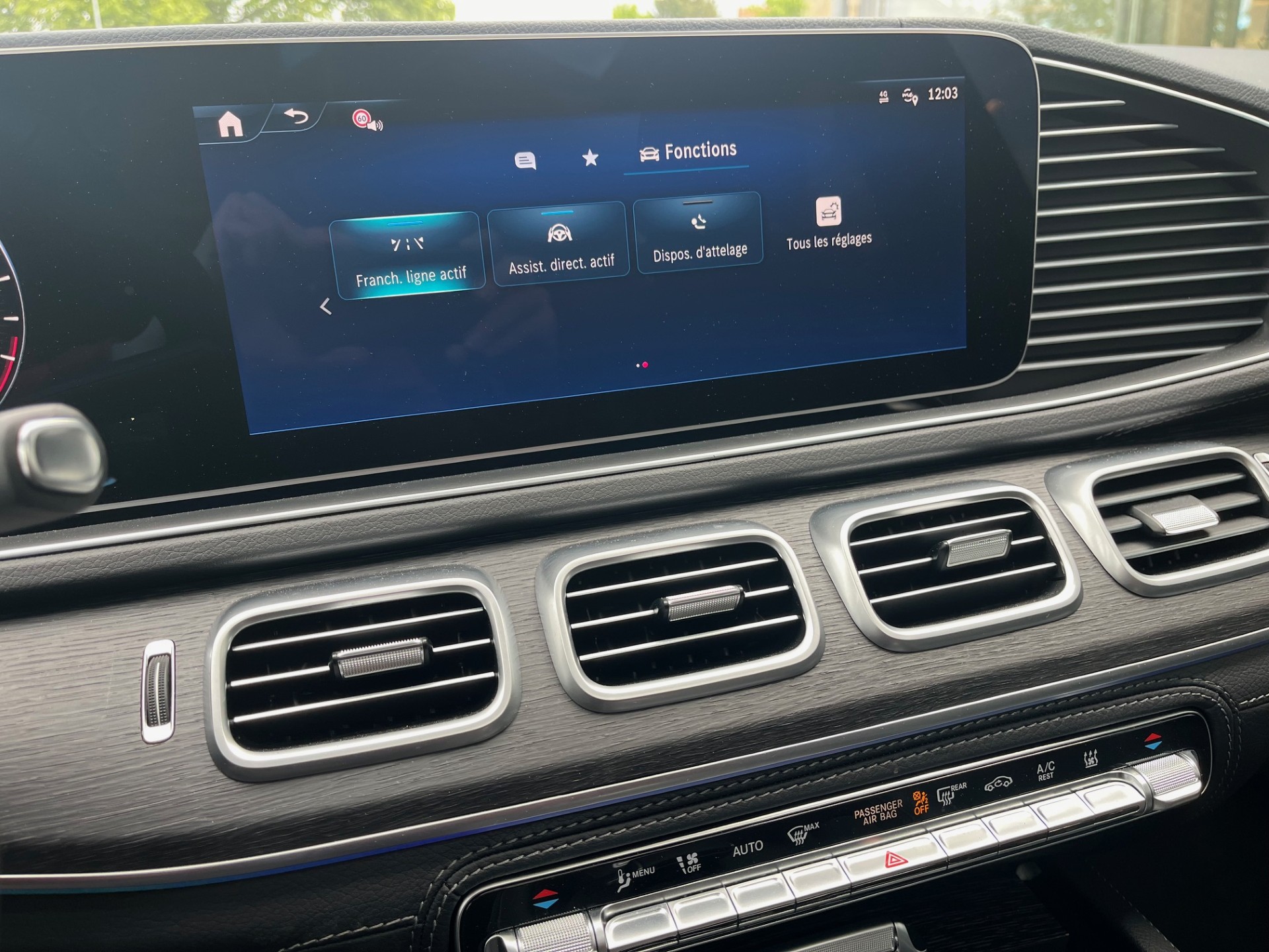 MERCEDES-BENZ GLE 400 e EQ Hybrid 4Matic 9G-Tronic EQ Star-image-18