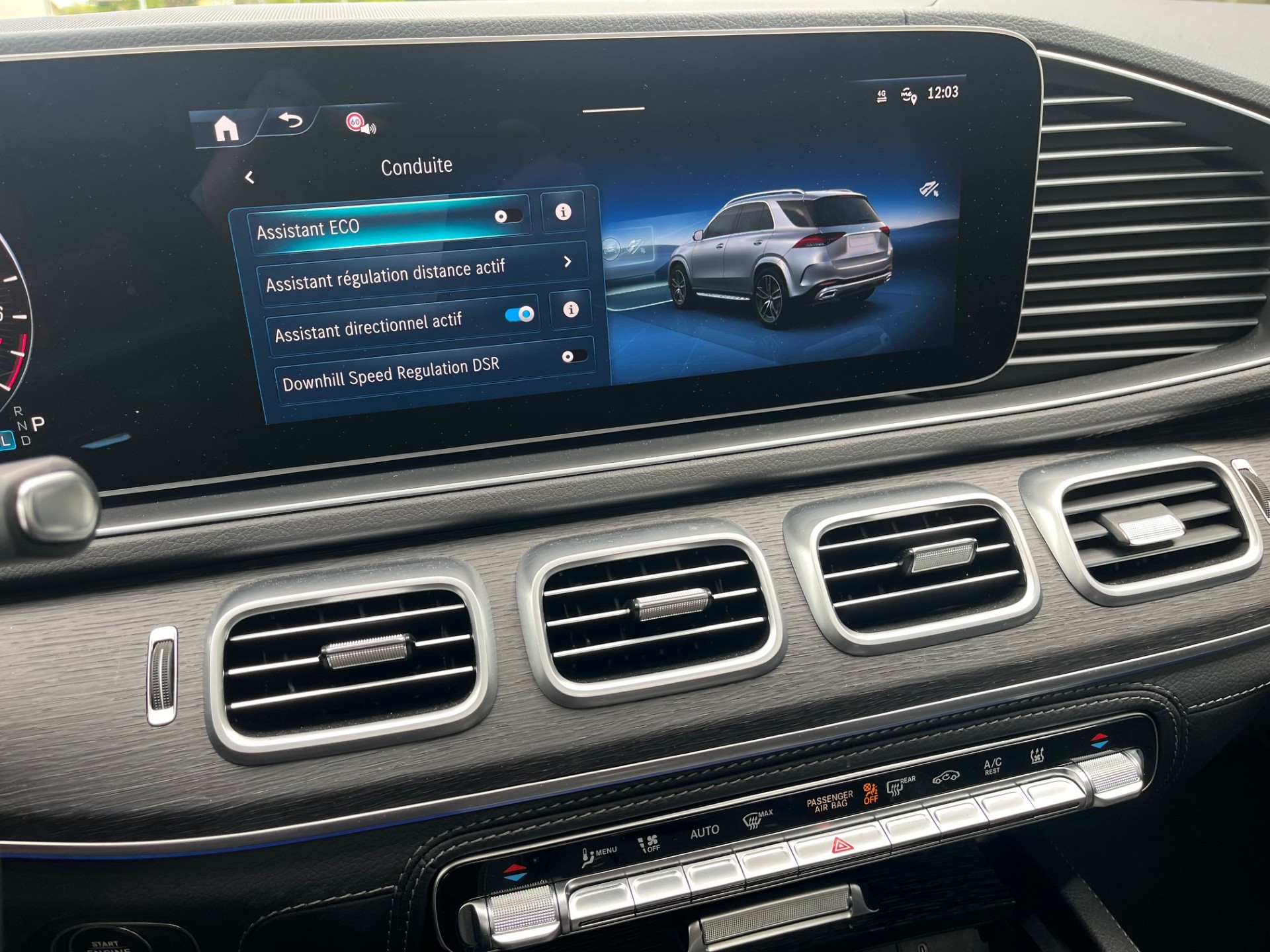 MERCEDES-BENZ GLE 400 e EQ Hybrid 4Matic 9G-Tronic EQ Star-image-21