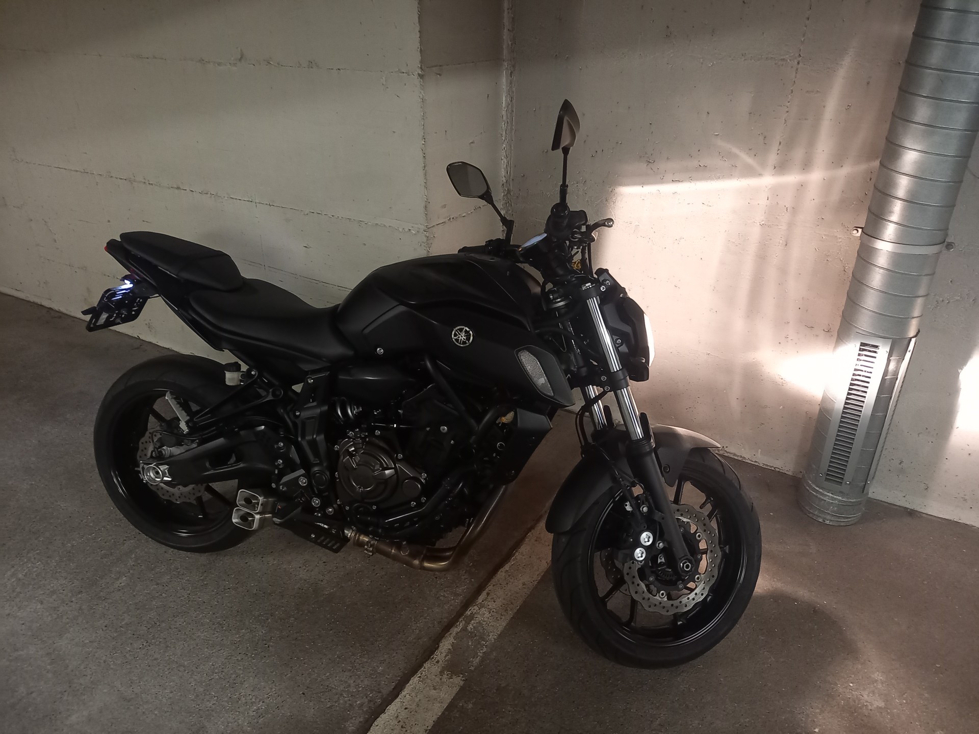 YAMAHA MT-07 ABS (35kW)-image-1