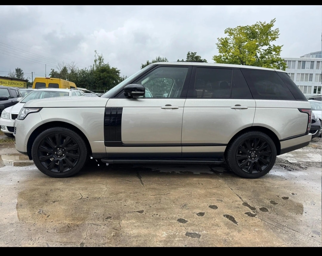 LAND ROVER Range Rover 3.0 TDV6 Vogue Automatic-image-2