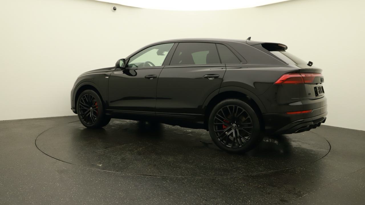 AUDI Q8 SUV TDI quattro 210 kW S line-showroom-element-2