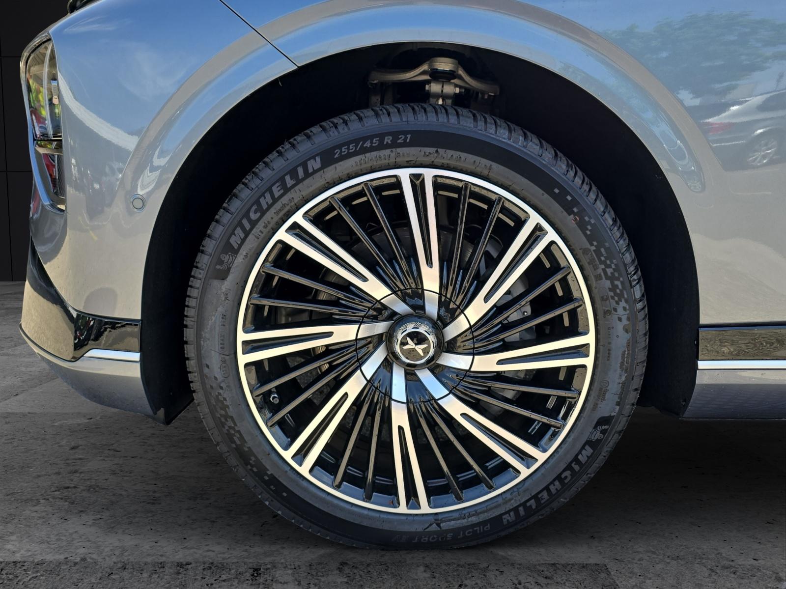 XPENG G9 Performance AWD-showroom-element-3