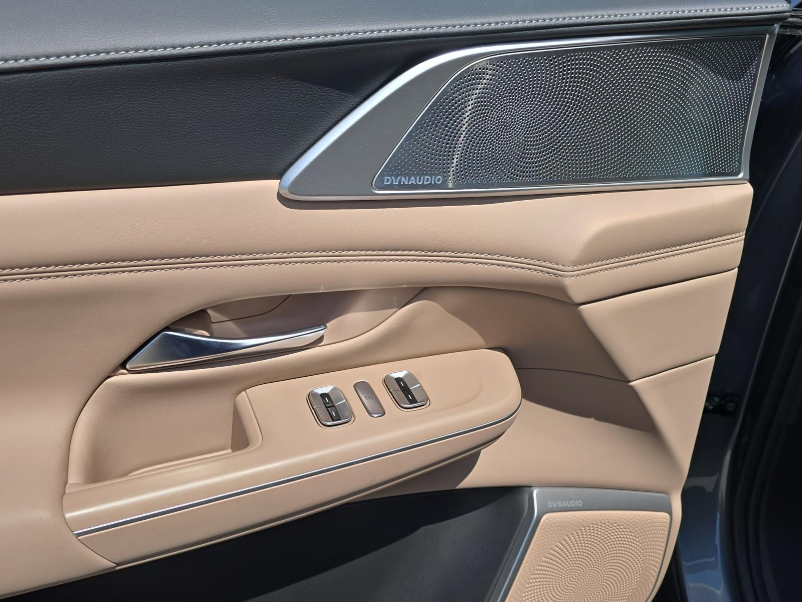 XPENG G9 Performance AWD-image-15