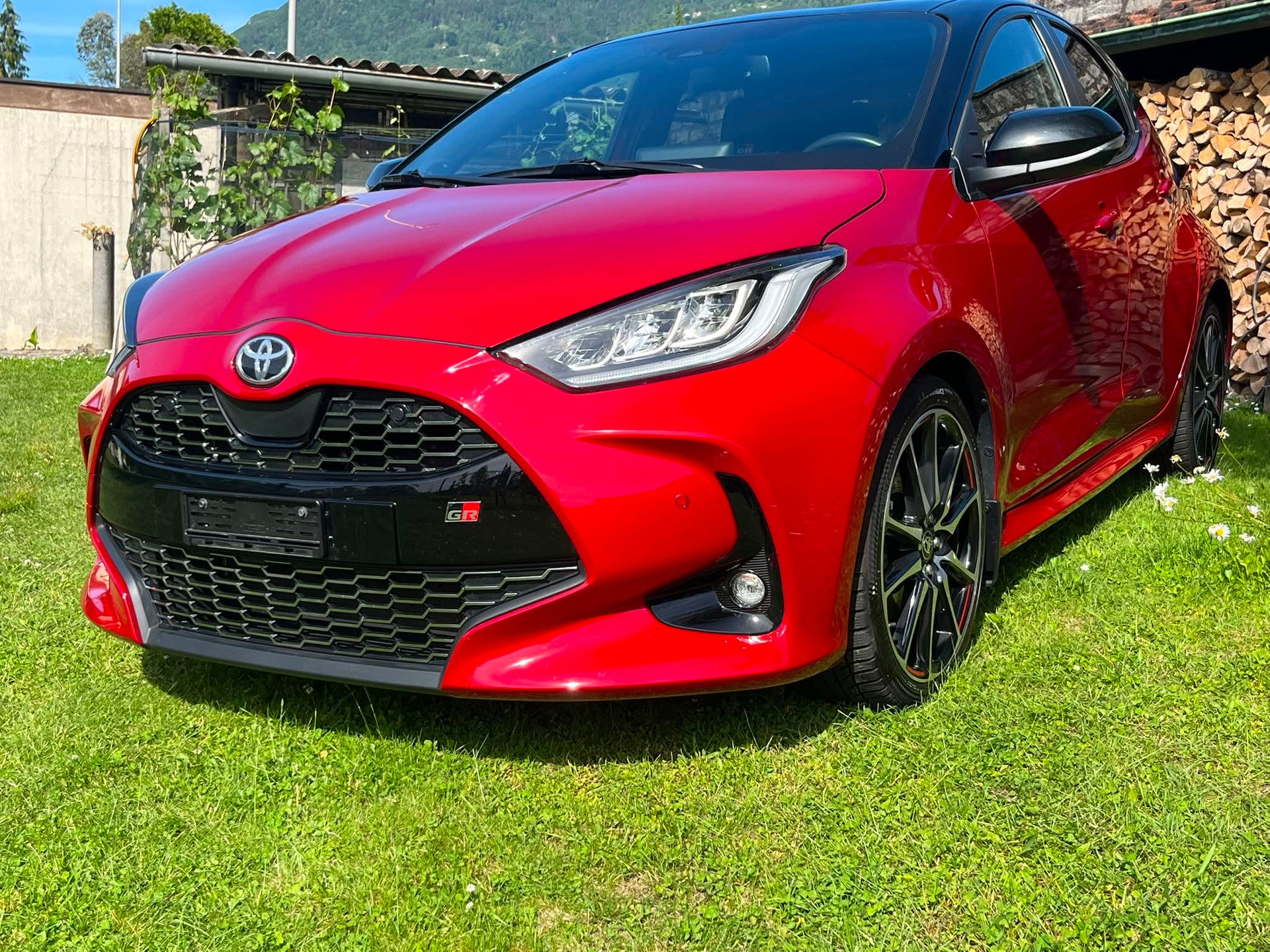 TOYOTA Yaris 1.5 GR Sport e-CVT