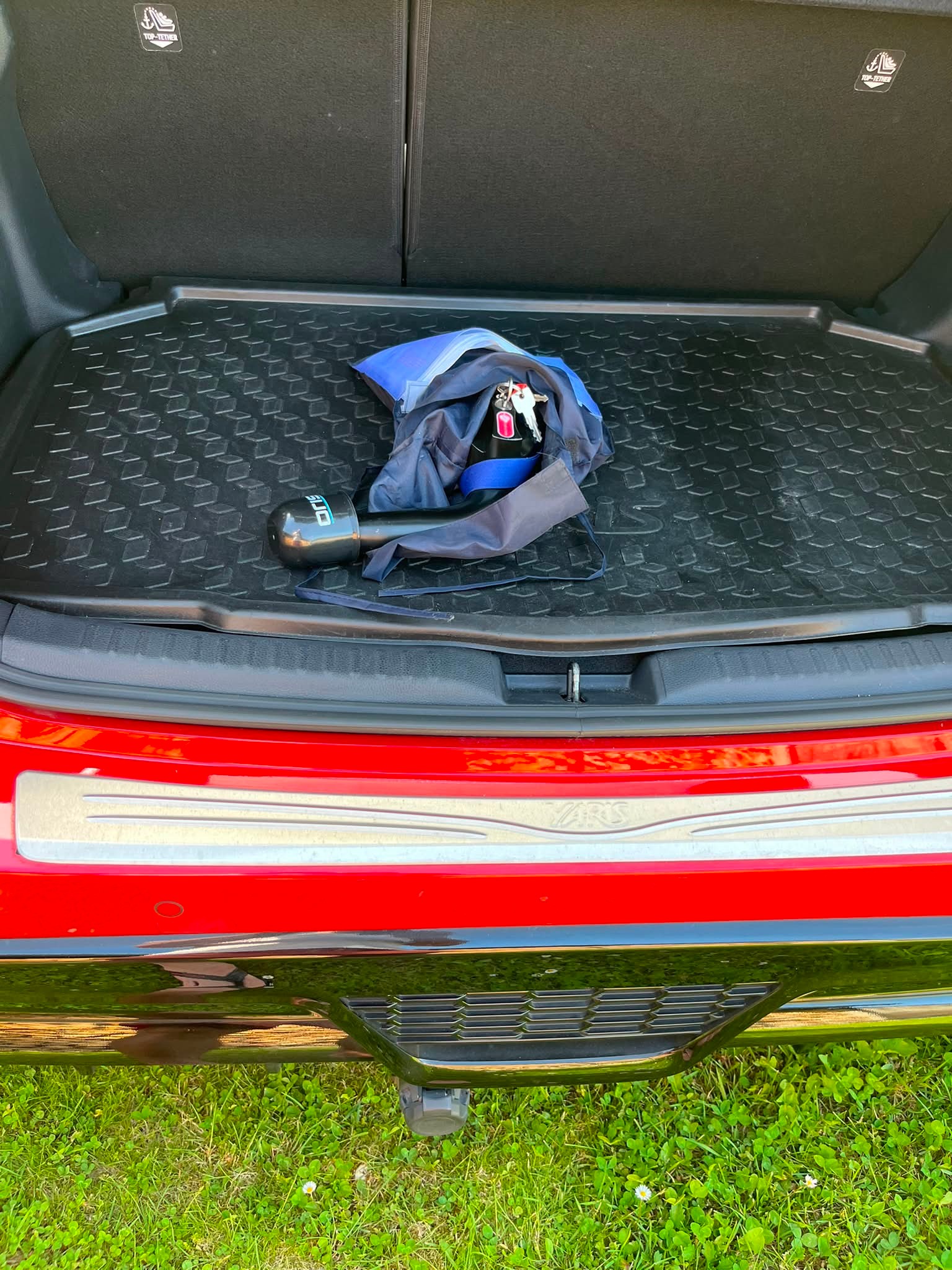 TOYOTA Yaris 1.5 GR Sport e-CVT-image-3