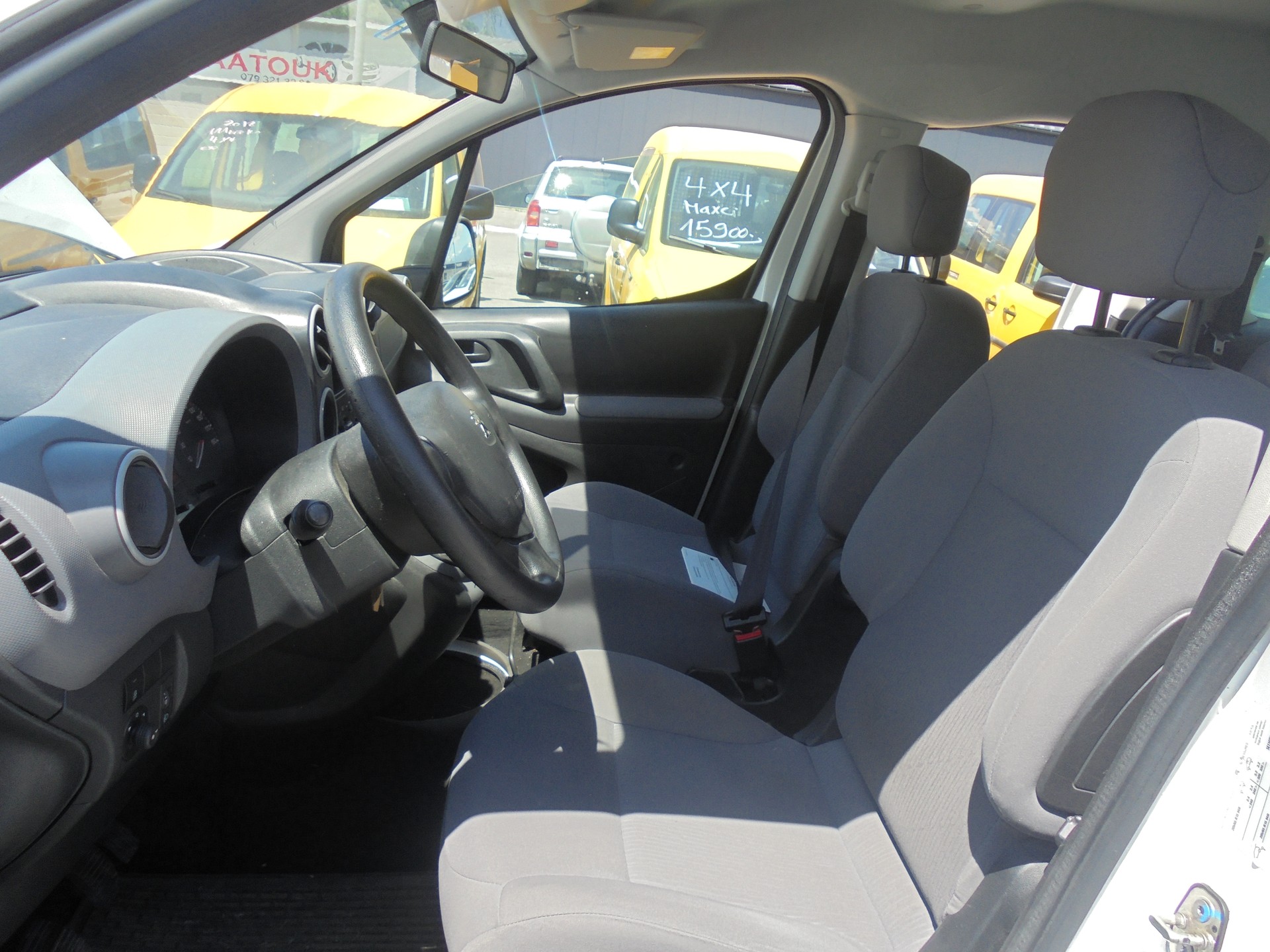 PEUGEOT Partner 1.6 VTi Active-image-10