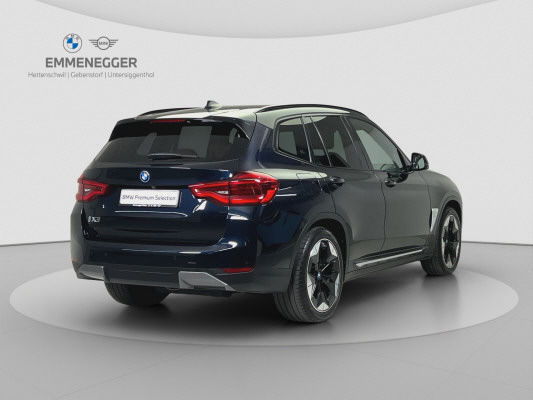 BMW iX3 Impressive-image-4
