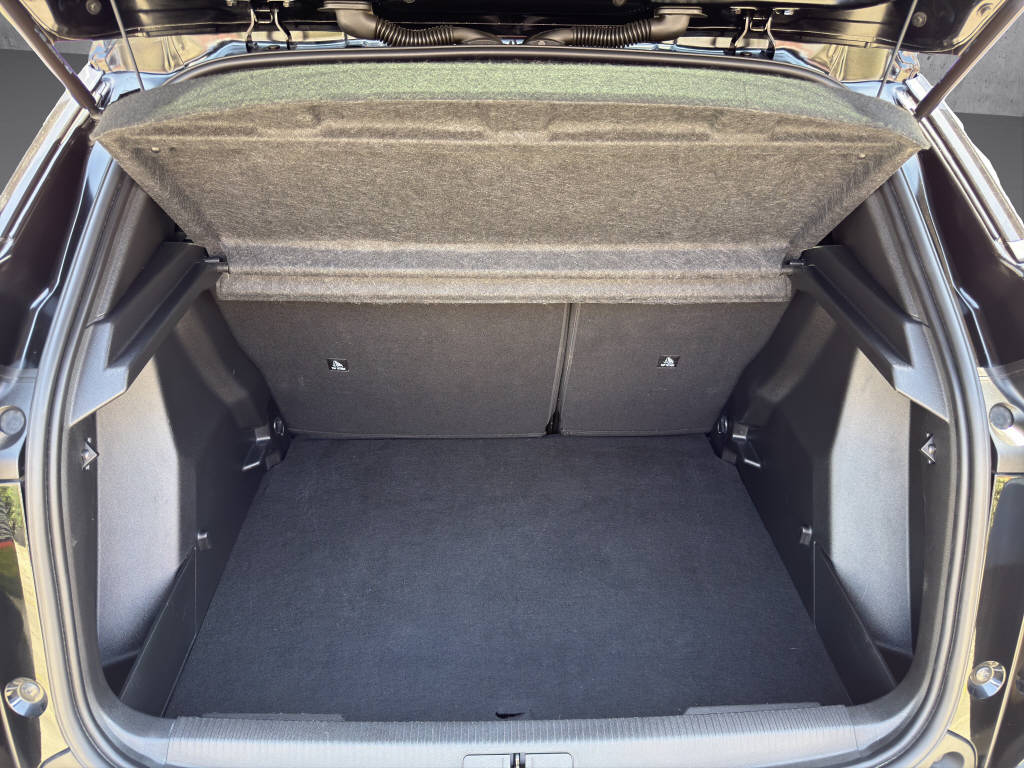 PEUGEOT 2008 1.2 130 Active Pack-image-13