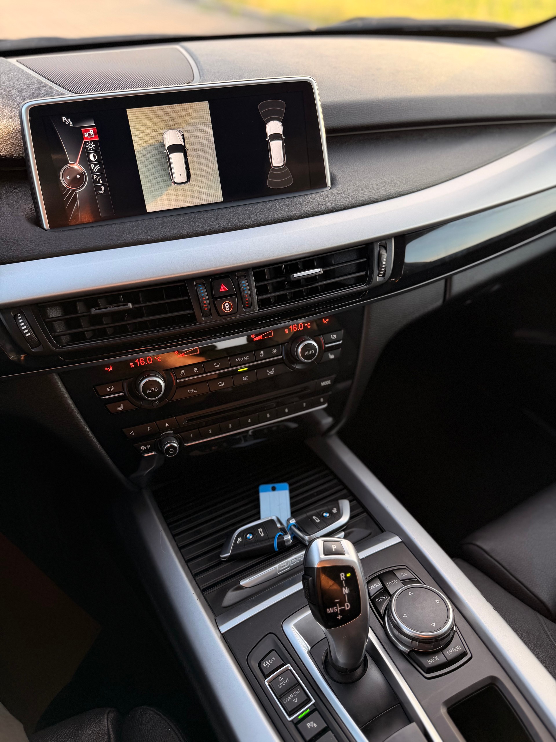 BMW X5 xDrive 40e iPerformance Steptronic-image-19