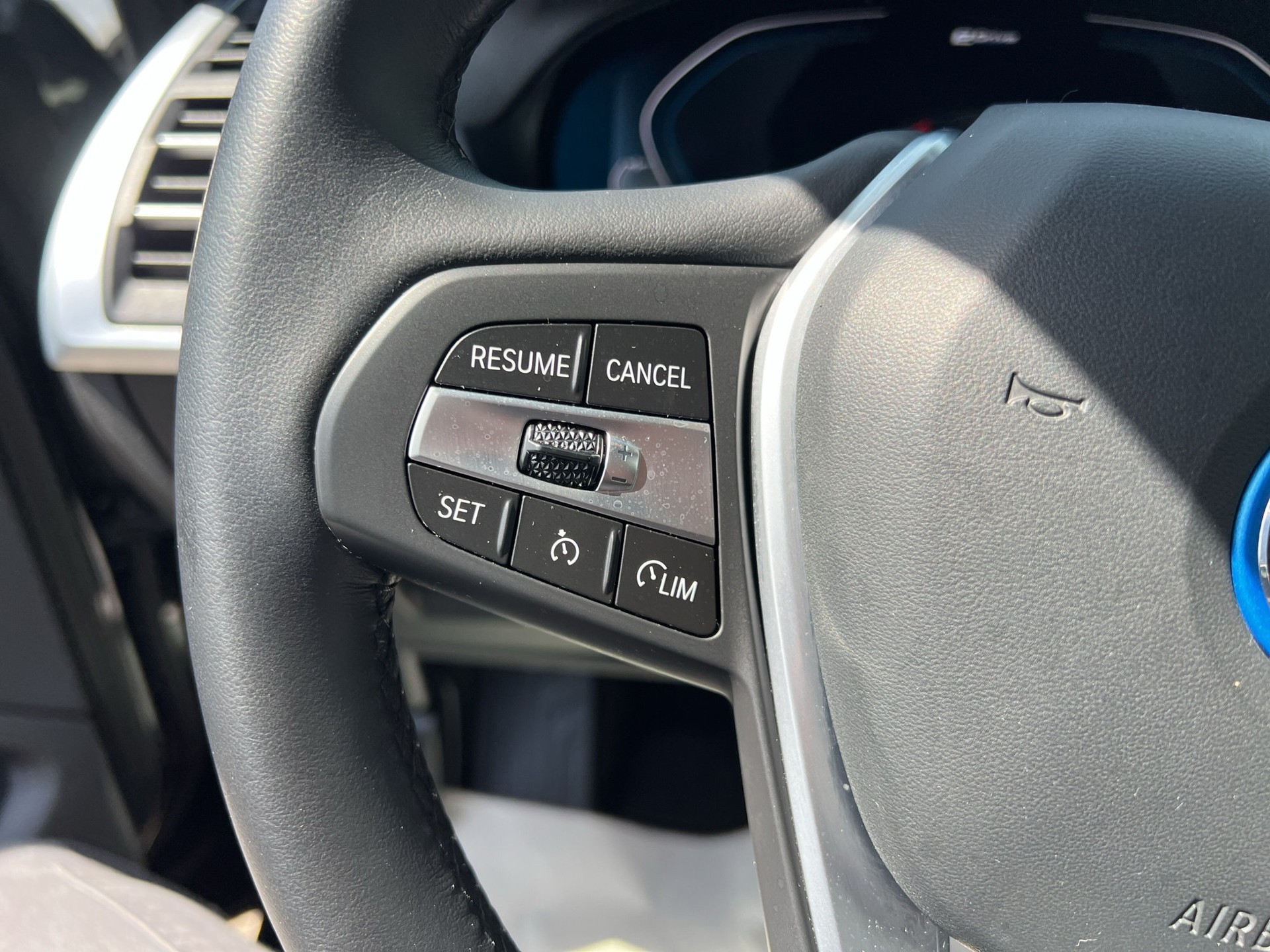 BMW X3 xDrive 30e-image-14