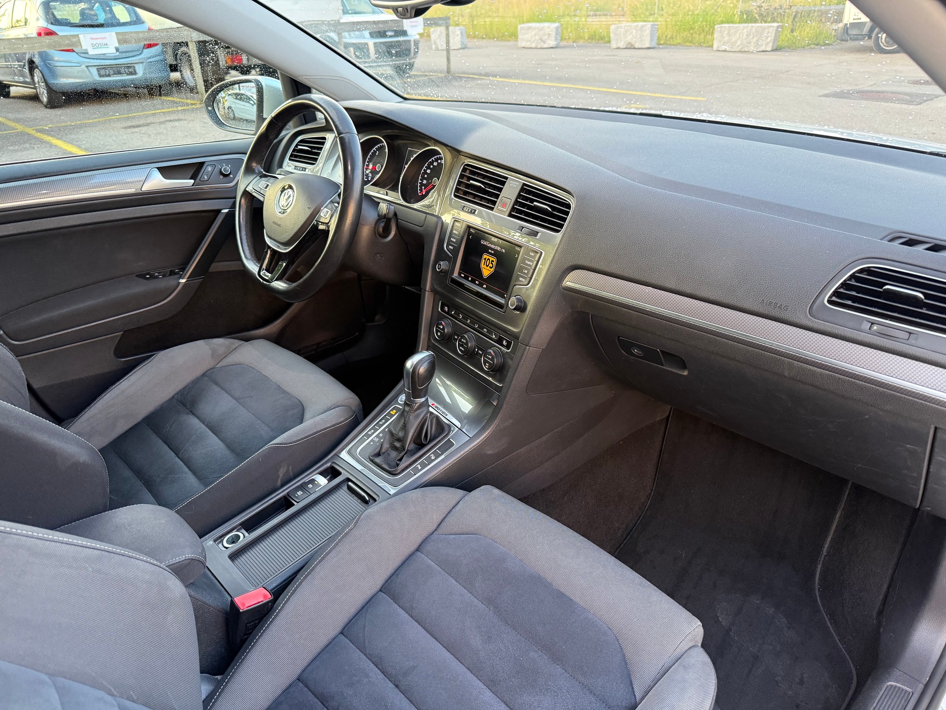 VW Golf 2.0 TDI Alltrack 4Motion-image-12