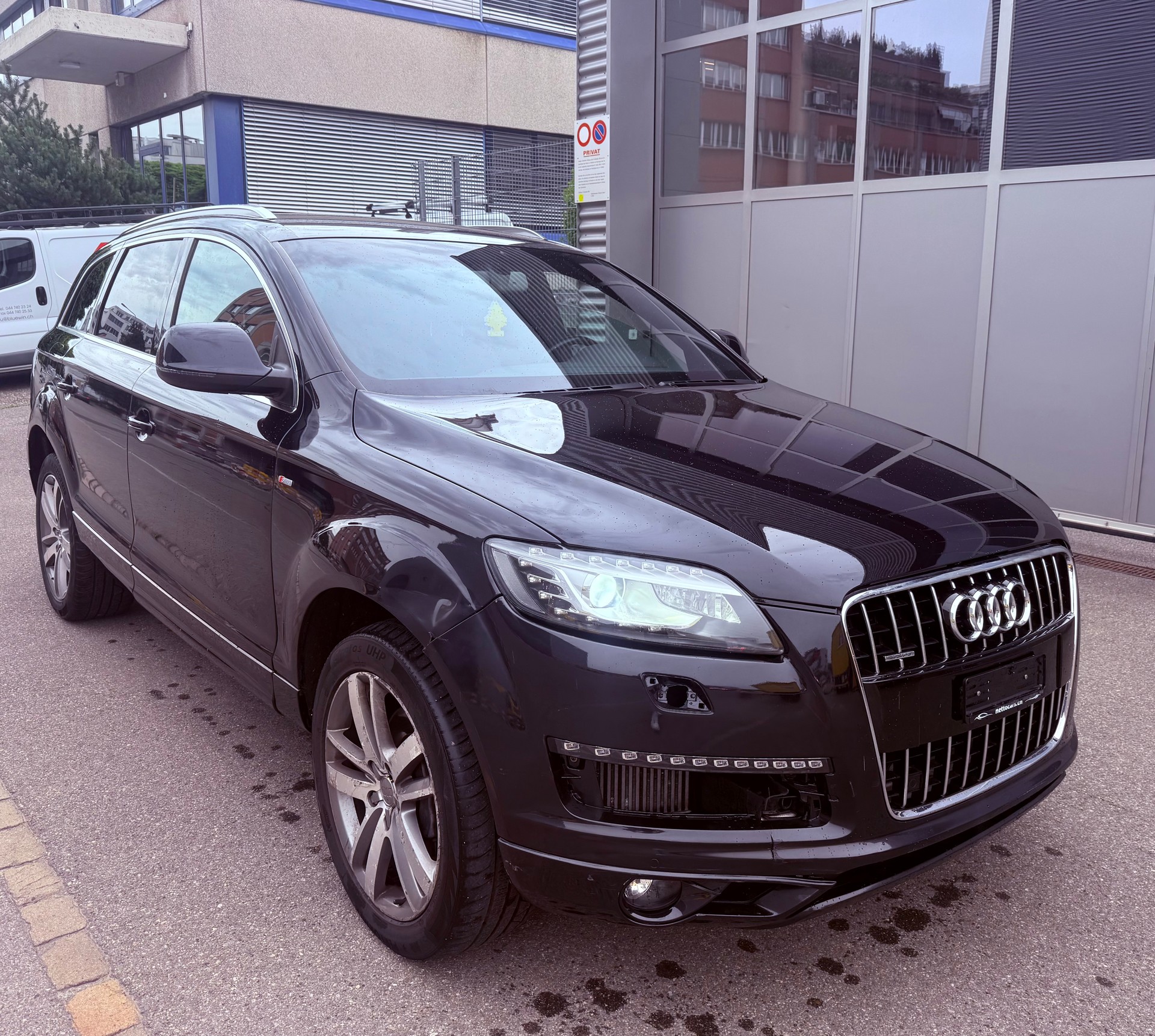AUDI Q7 3.0 TDI quattro tiptronic