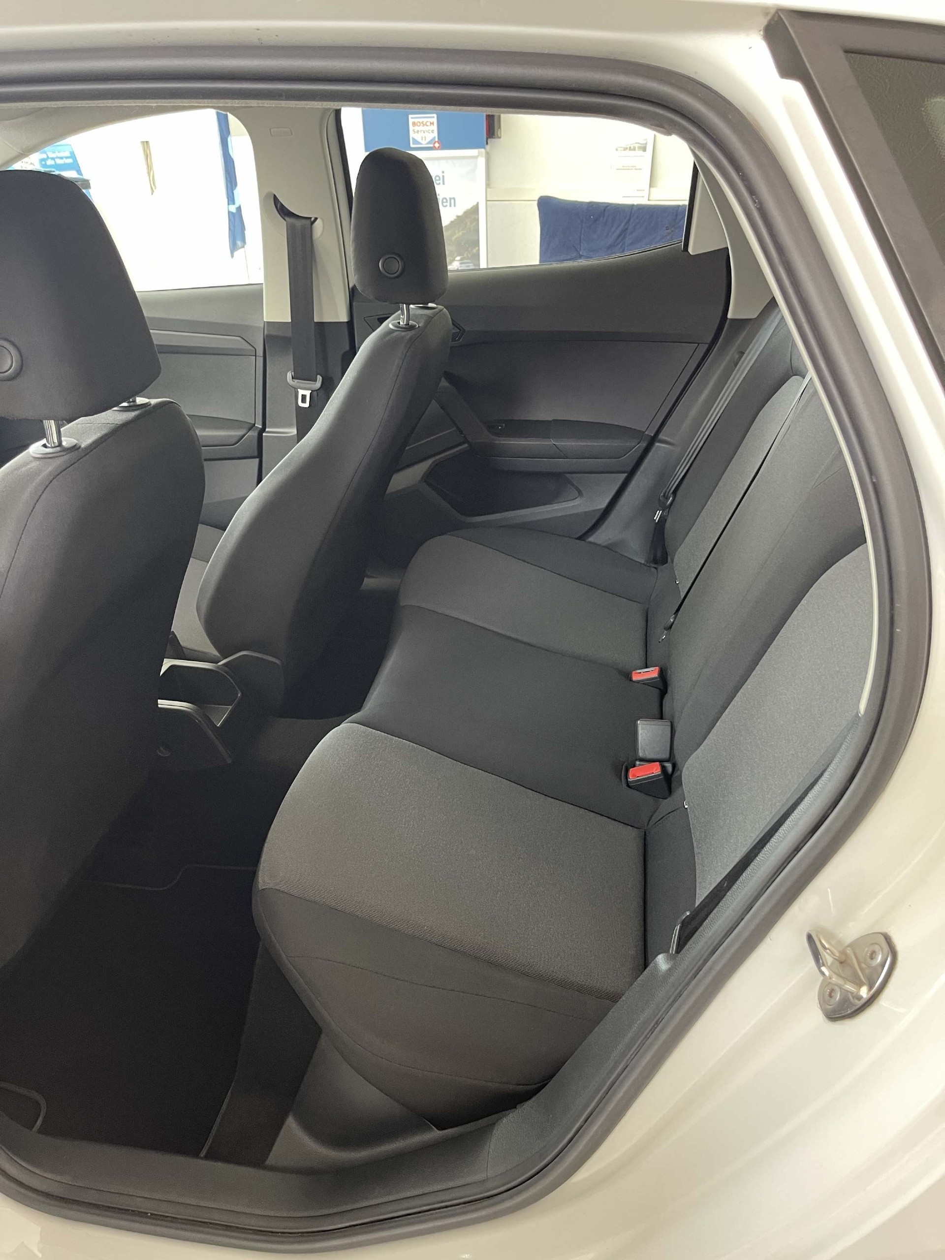SEAT Ibiza 1.0 TSI 95 Reference-image-7