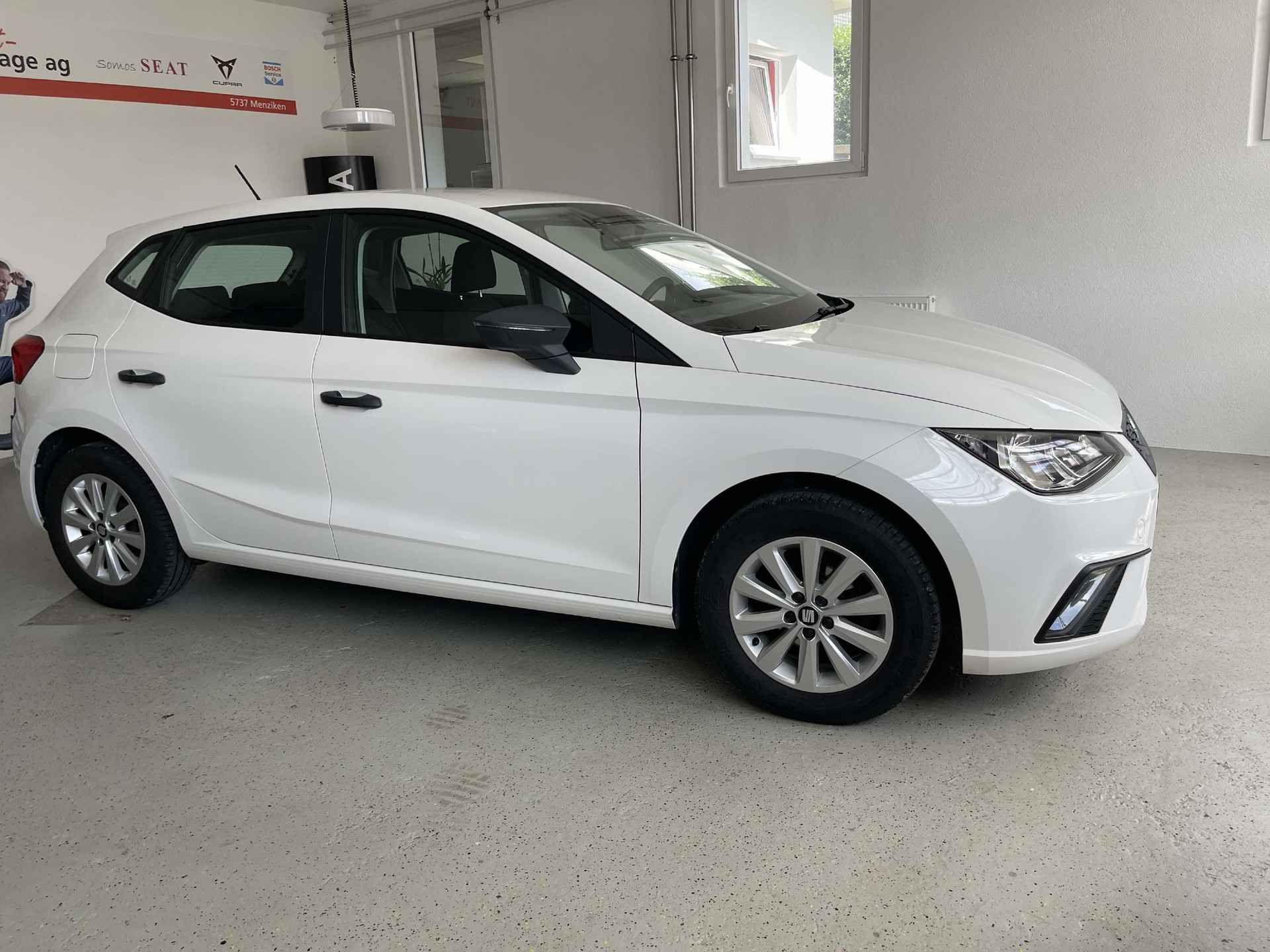SEAT Ibiza 1.0 TSI 95 Reference-image-5