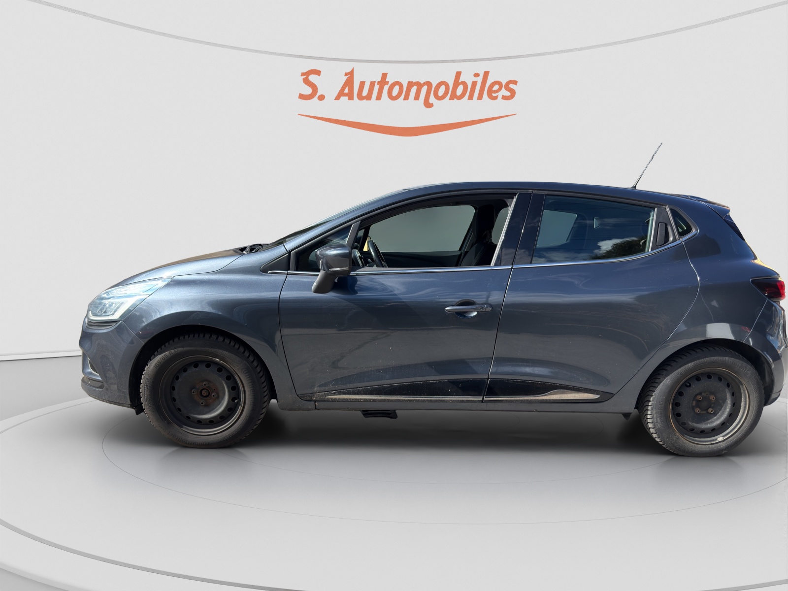 RENAULT Clio 0.9 Zen-image-2