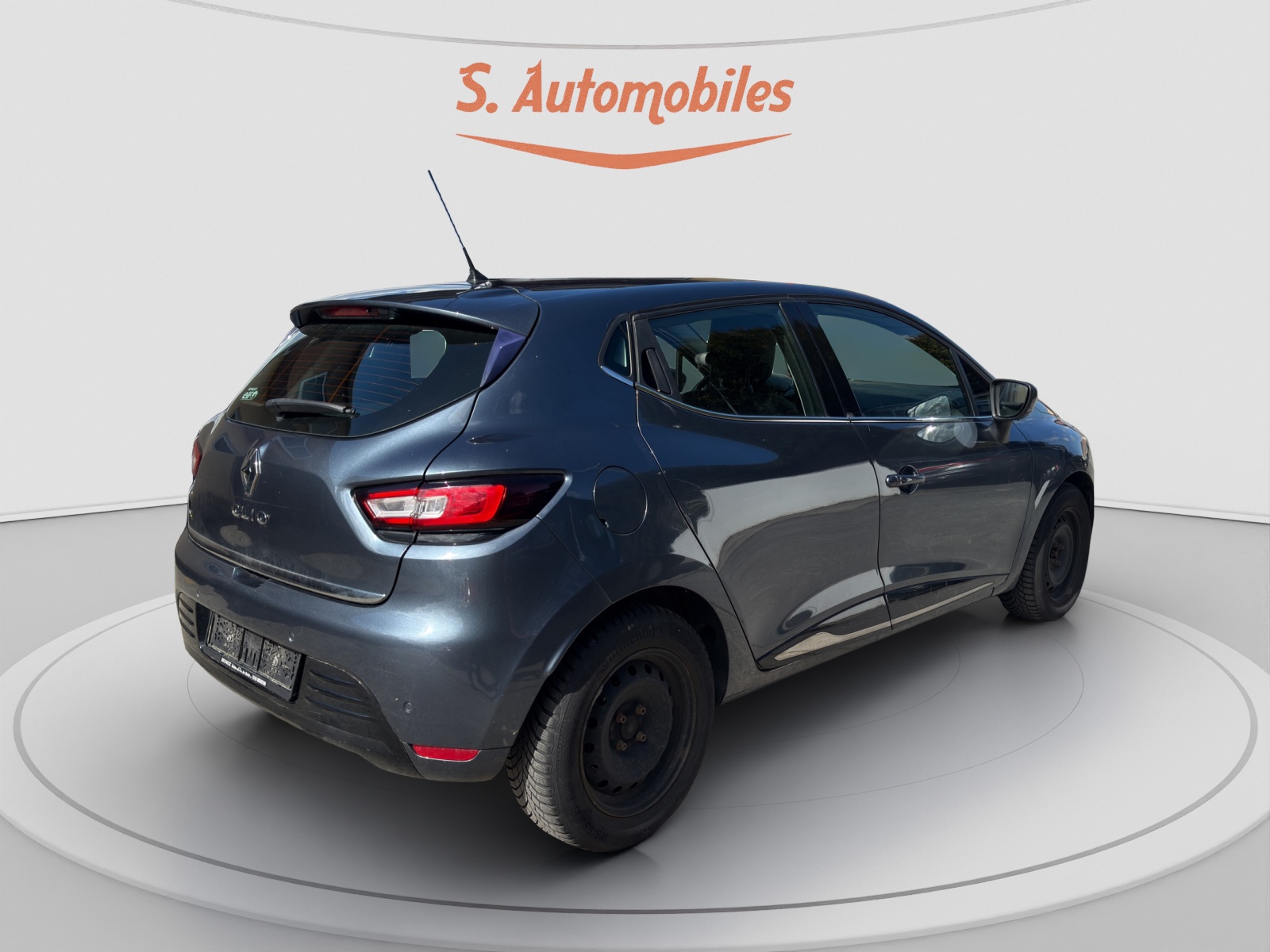 RENAULT Clio 0.9 Zen-image-11