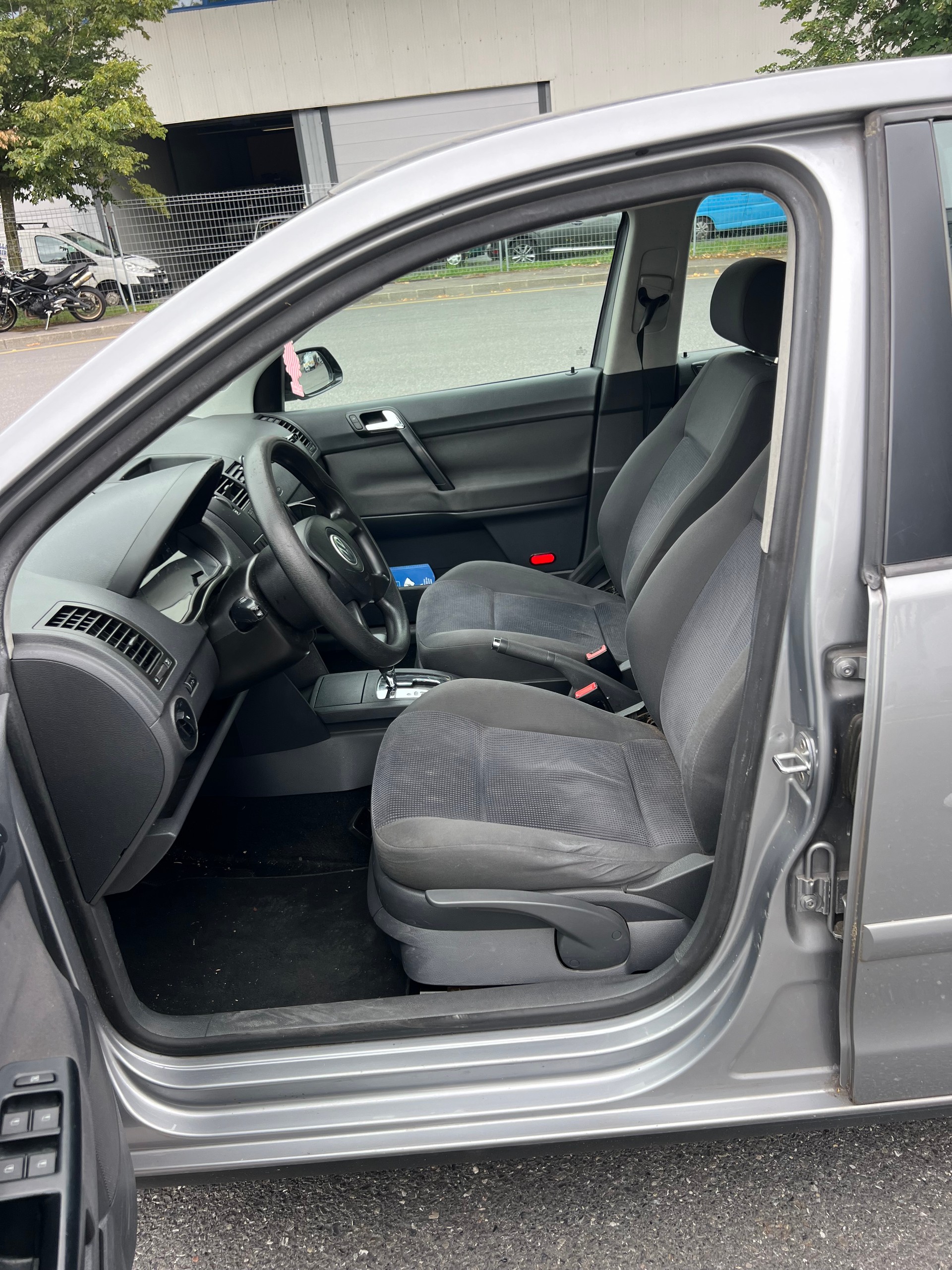 VW Polo 1.6 16V Comfortline-image-10