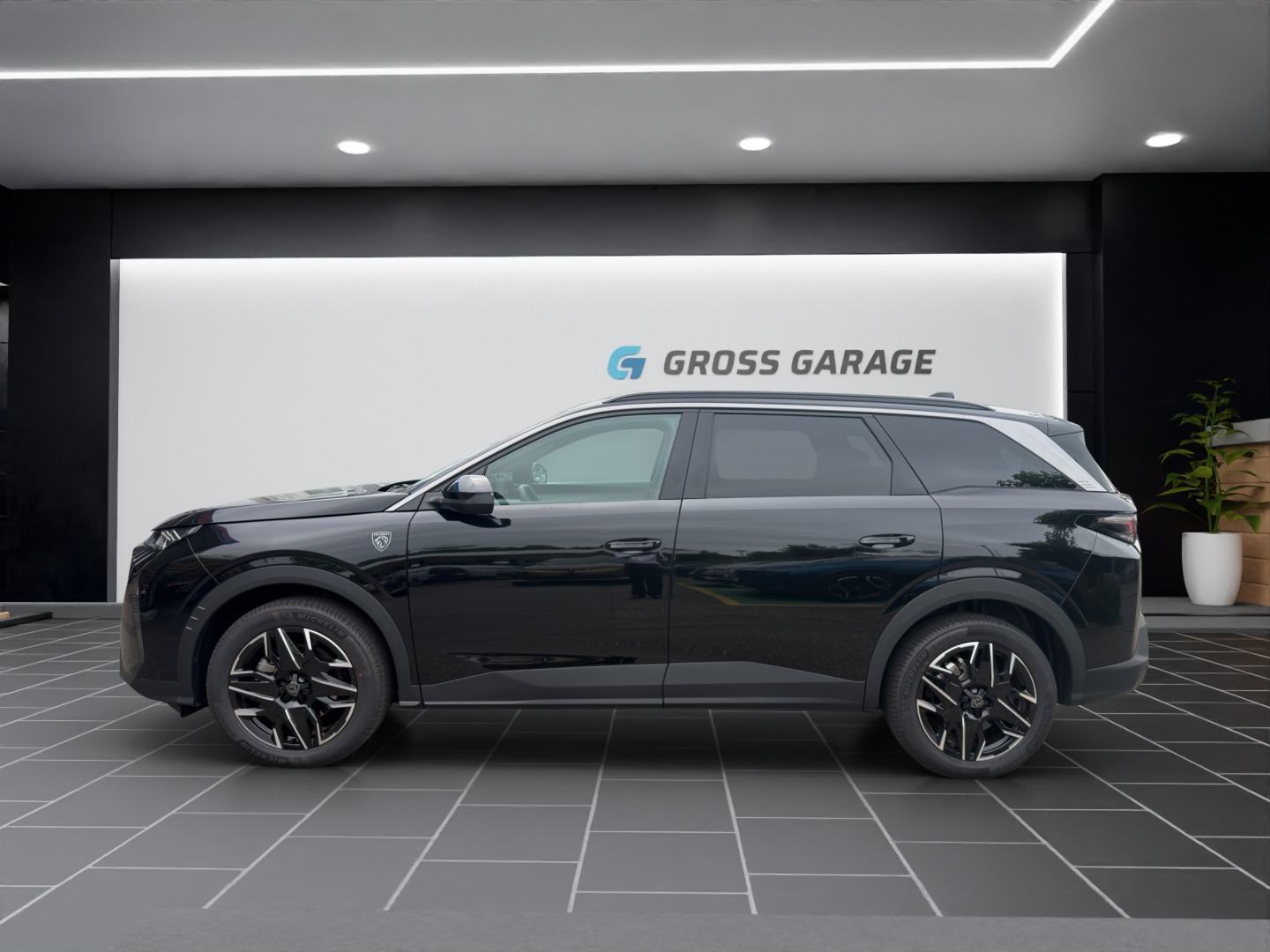 PEUGEOT 5008 1.2 Hybrid 145 GT-showroom-element-3