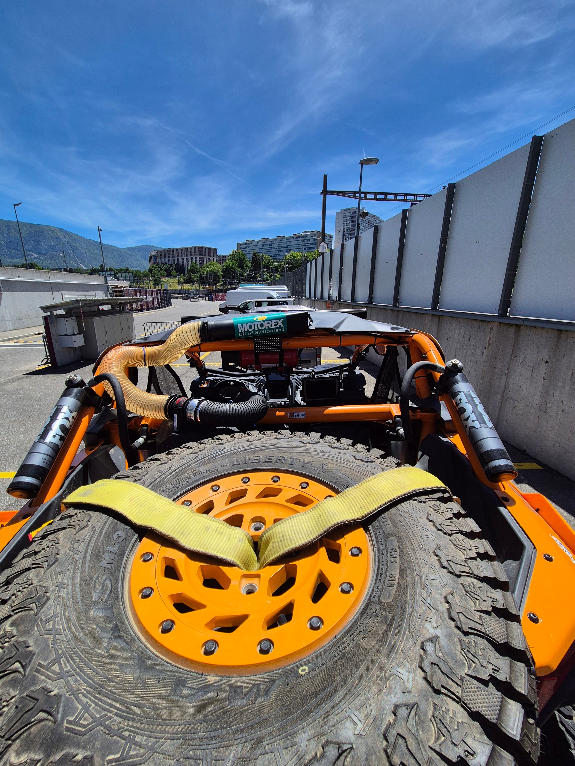 CAN-AM X RC Turbo RR-image-7