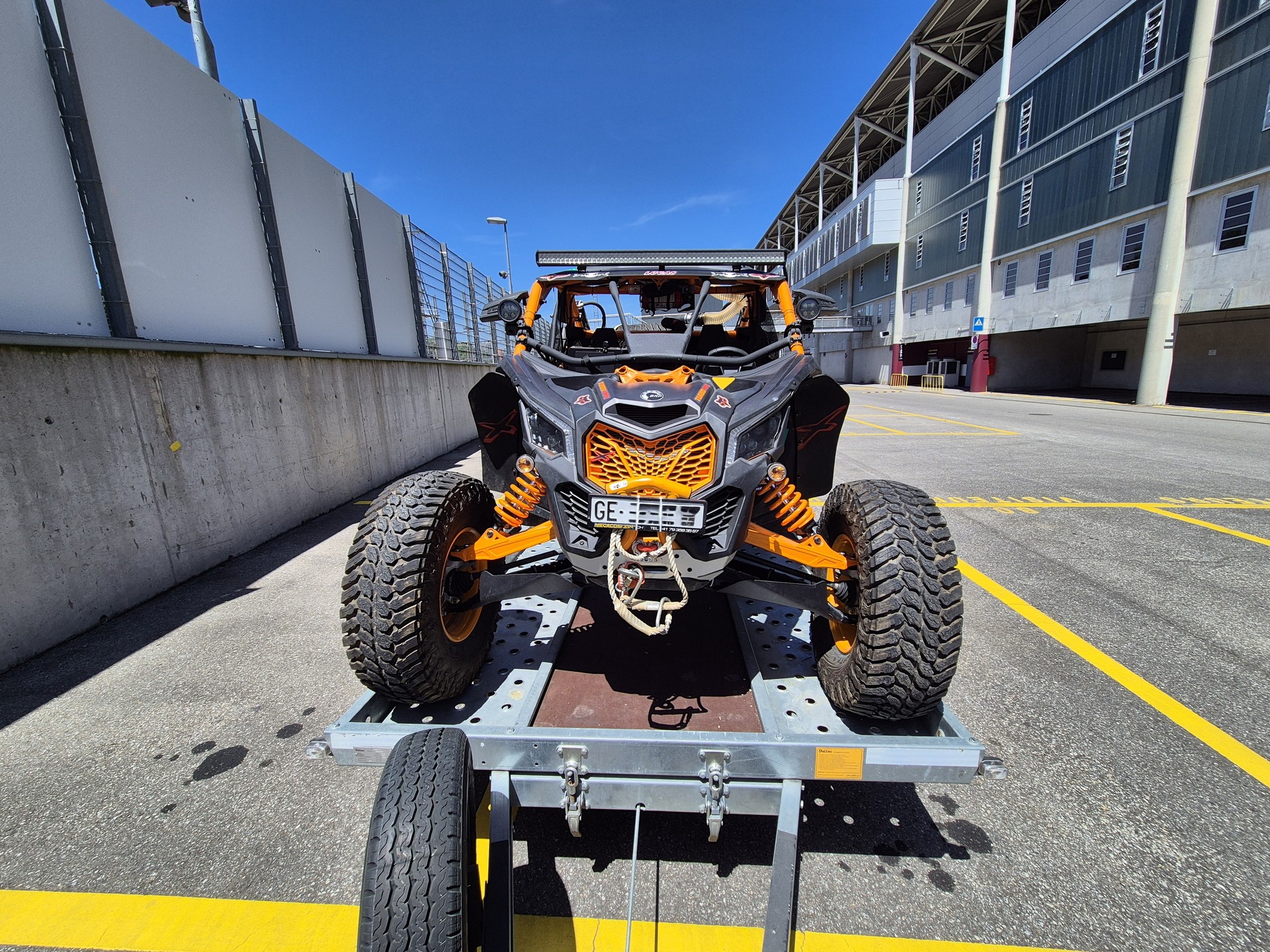 CAN-AM X RC Turbo RR-image-1
