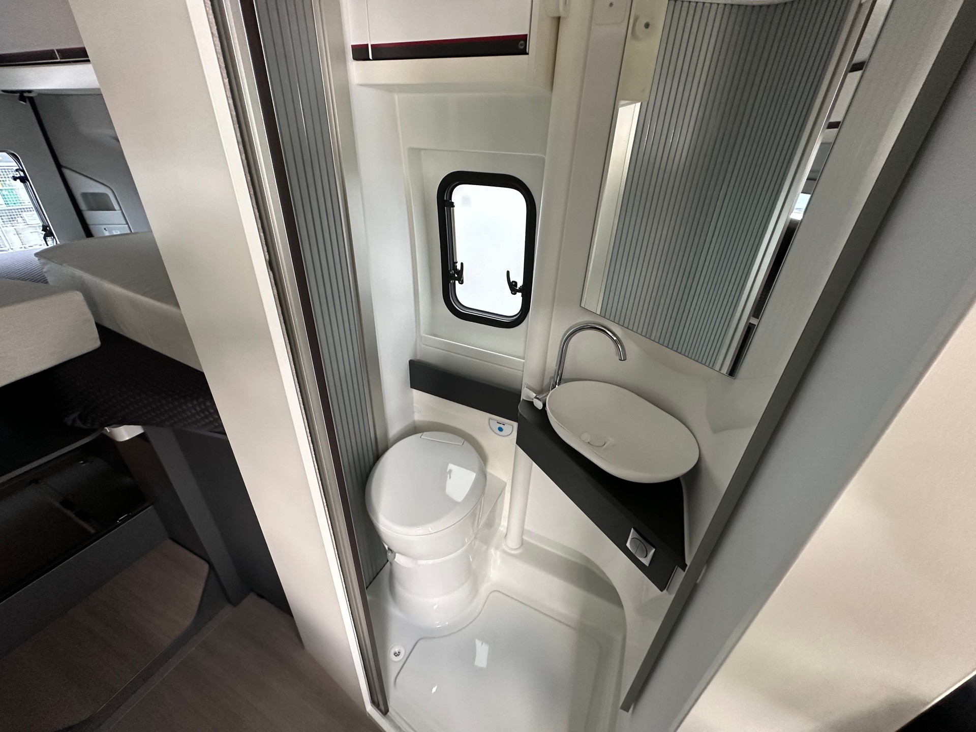 ADRIA Twin Sport 640 SLB-image-8